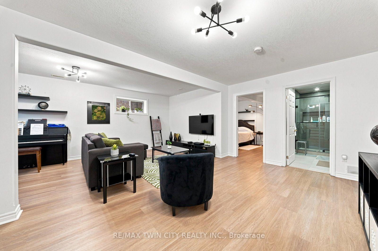 Photo 33 of 22 Osborn Avenue, Brantford, Empire — HOMEH