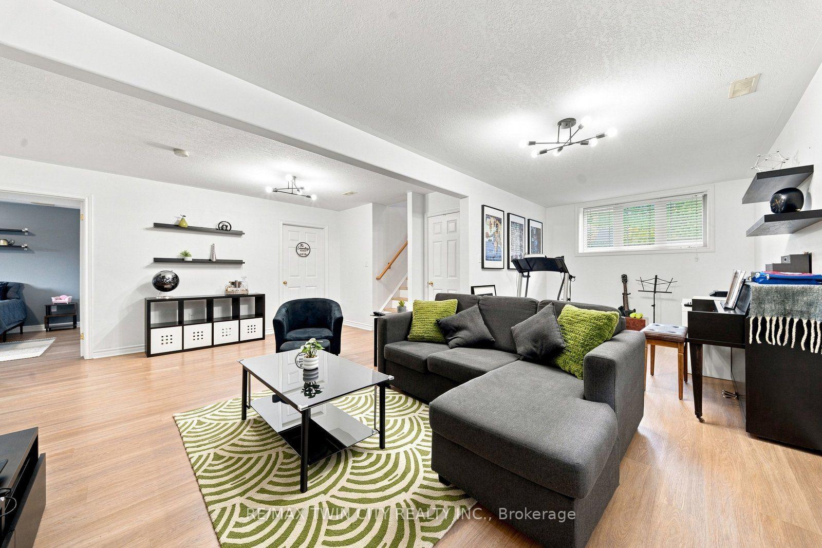 Photo 34 of 22 Osborn Avenue, Brantford, Empire — HOMEH