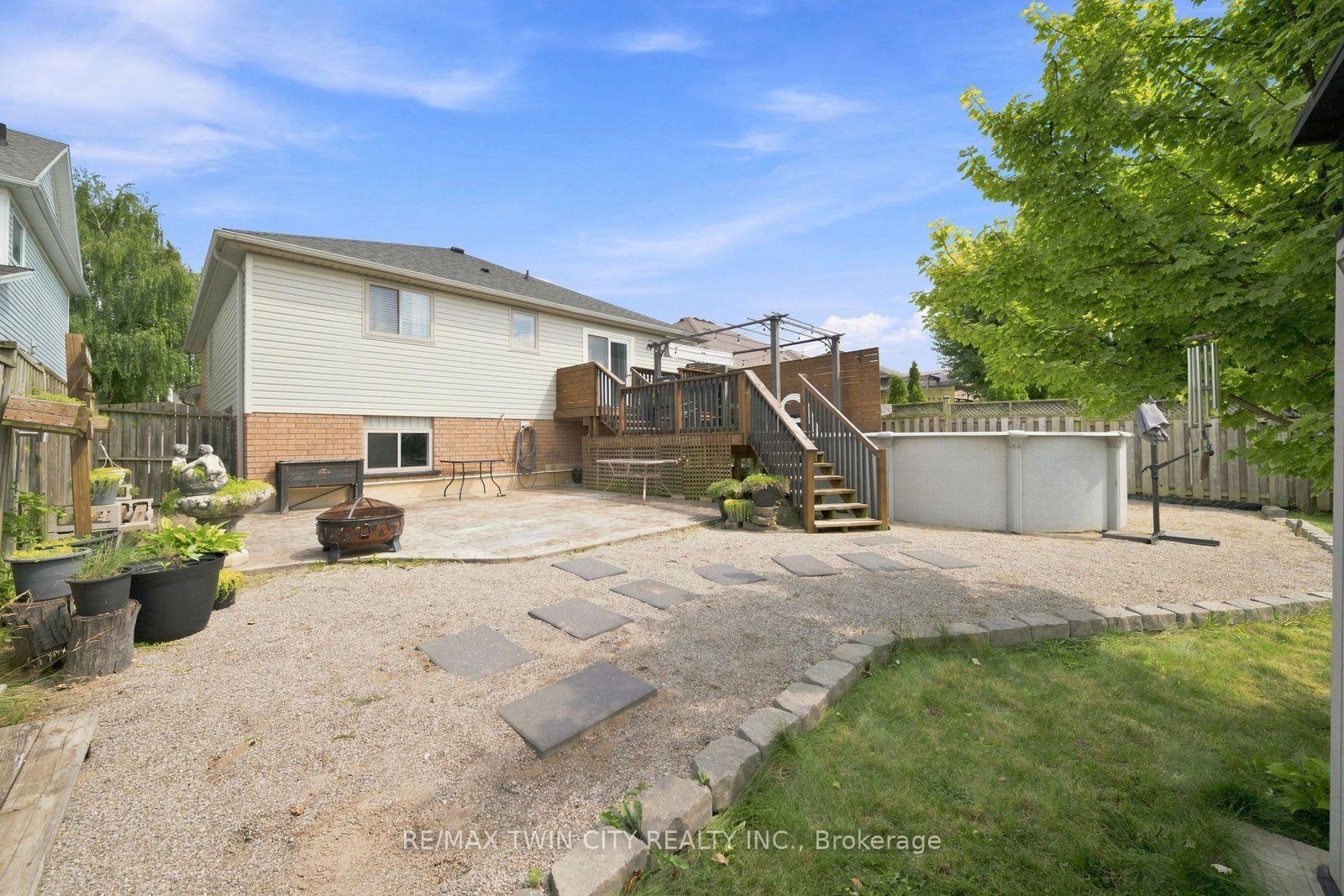 Photo 40 of 22 Osborn Avenue, Brantford, Empire — HOMEH