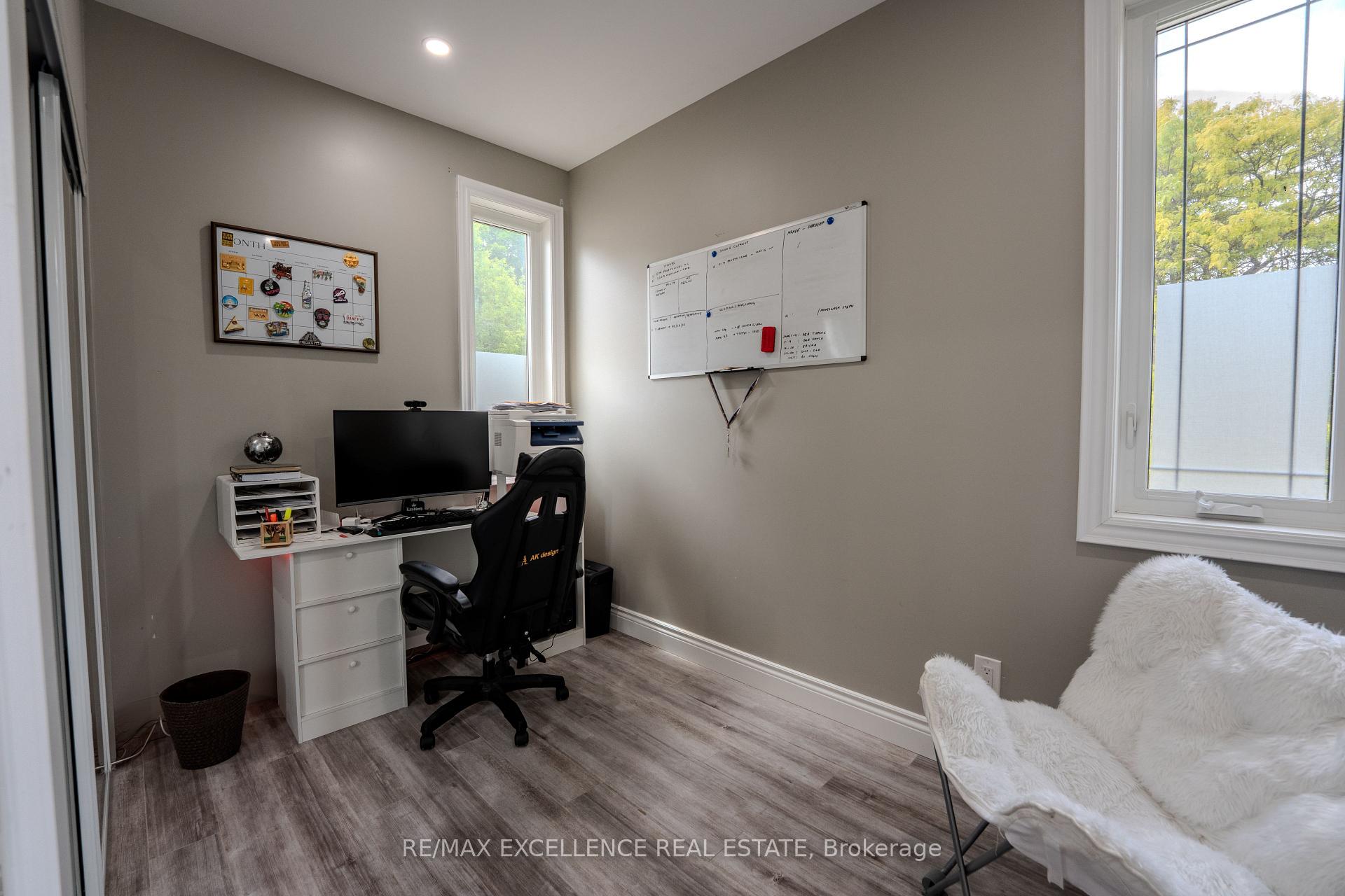 Photo 21 of 21 Elizabeth Street, Halton Hills, Georgetown — HOMEH
