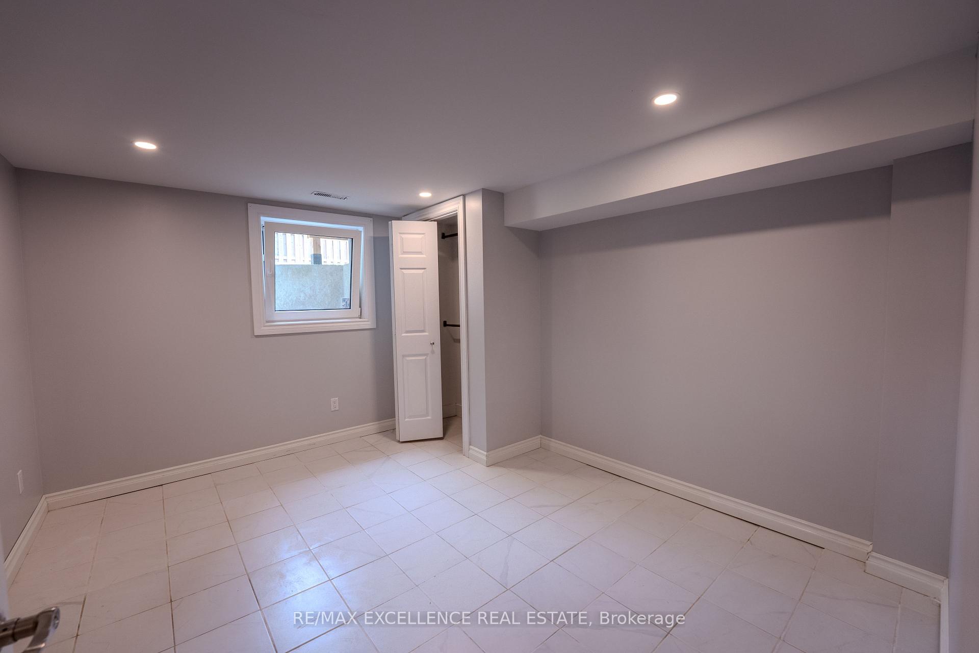 Photo 29 of 21 Elizabeth Street, Halton Hills, Georgetown — HOMEH