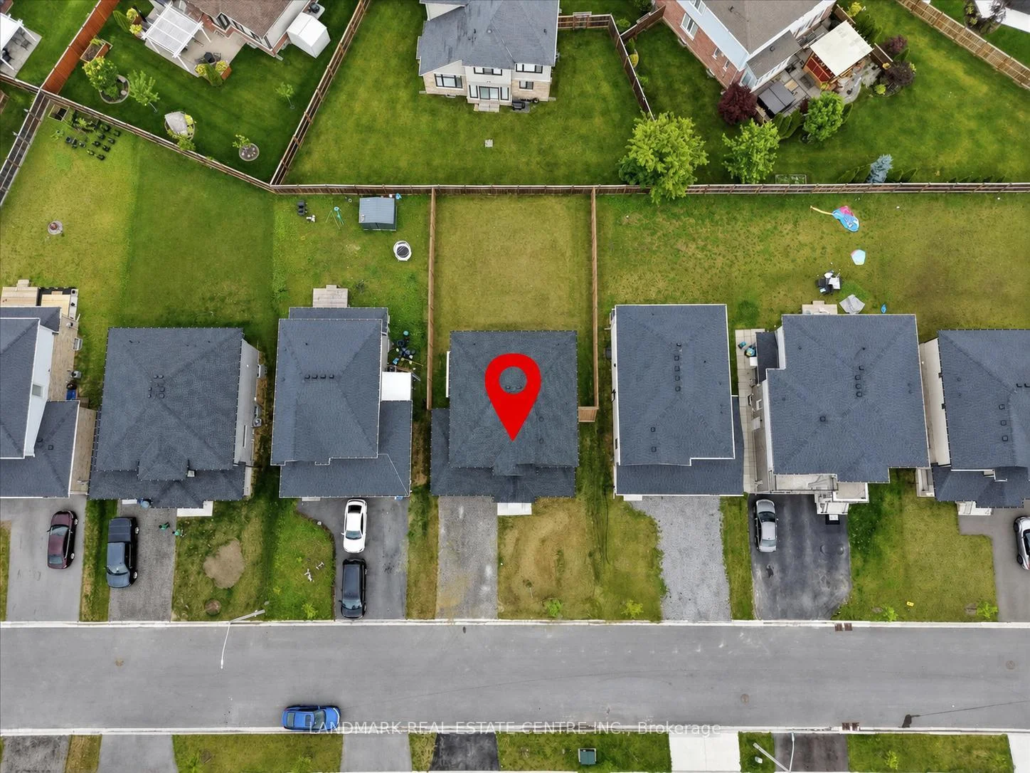 Photo 3 of 30 Autumn Avenue, Thorold, Rolling Meadows — HOMEH