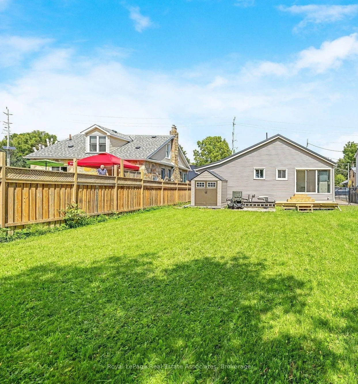 Photo 40 of 98 Main Street N, Halton Hills, Acton — HOMEH