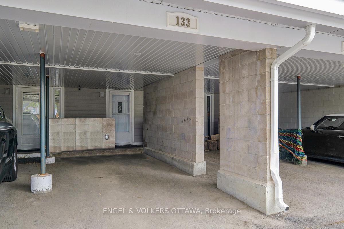 Photo 2 of Unit 133, 3445 Uplands Drive, Ottawa, Hunt Club — HOMEH