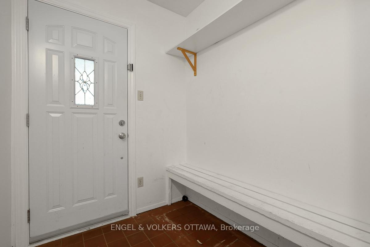 Photo 4 of Unit 133, 3445 Uplands Drive, Ottawa, Hunt Club — HOMEH