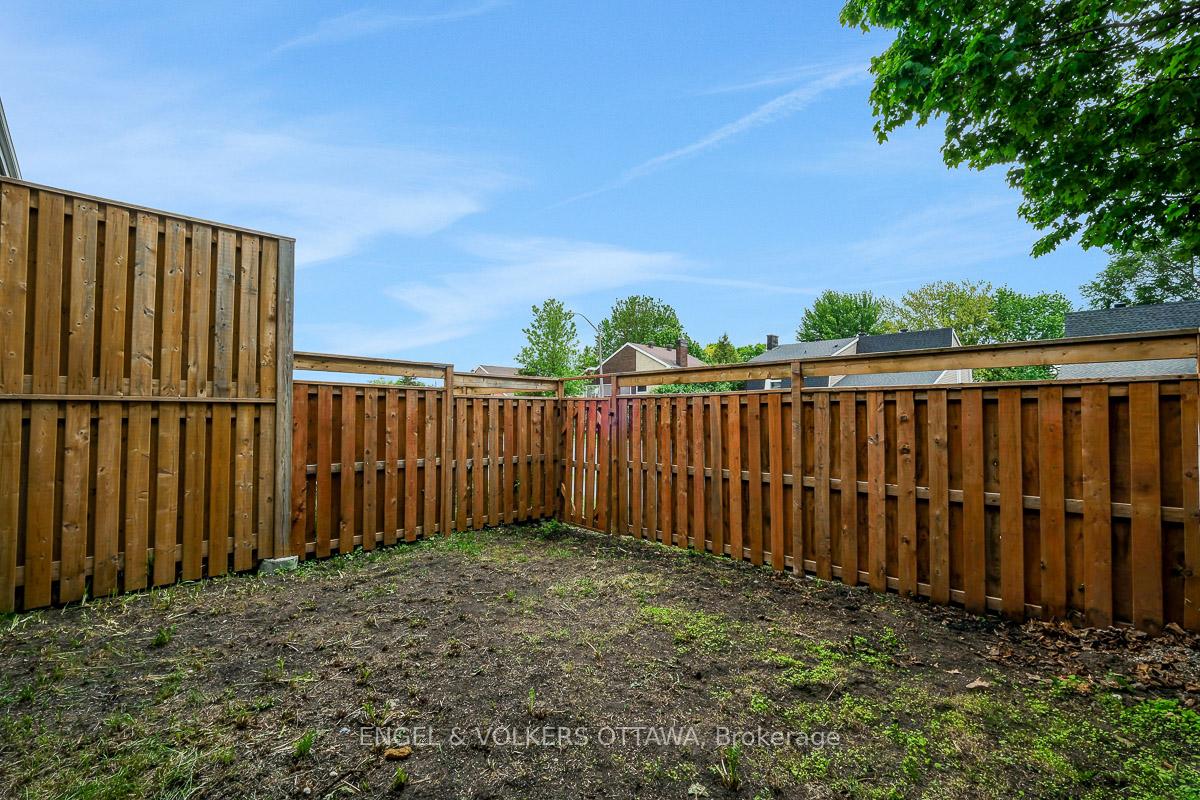 Photo 29 of Unit 133, 3445 Uplands Drive, Ottawa, Hunt Club — HOMEH