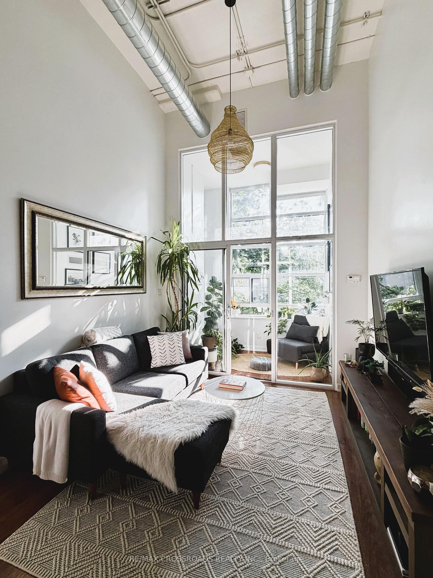 Photo 10 of Unit 225, 380 Macpherson Avenue, Toronto, Casa Loma — HOMEH