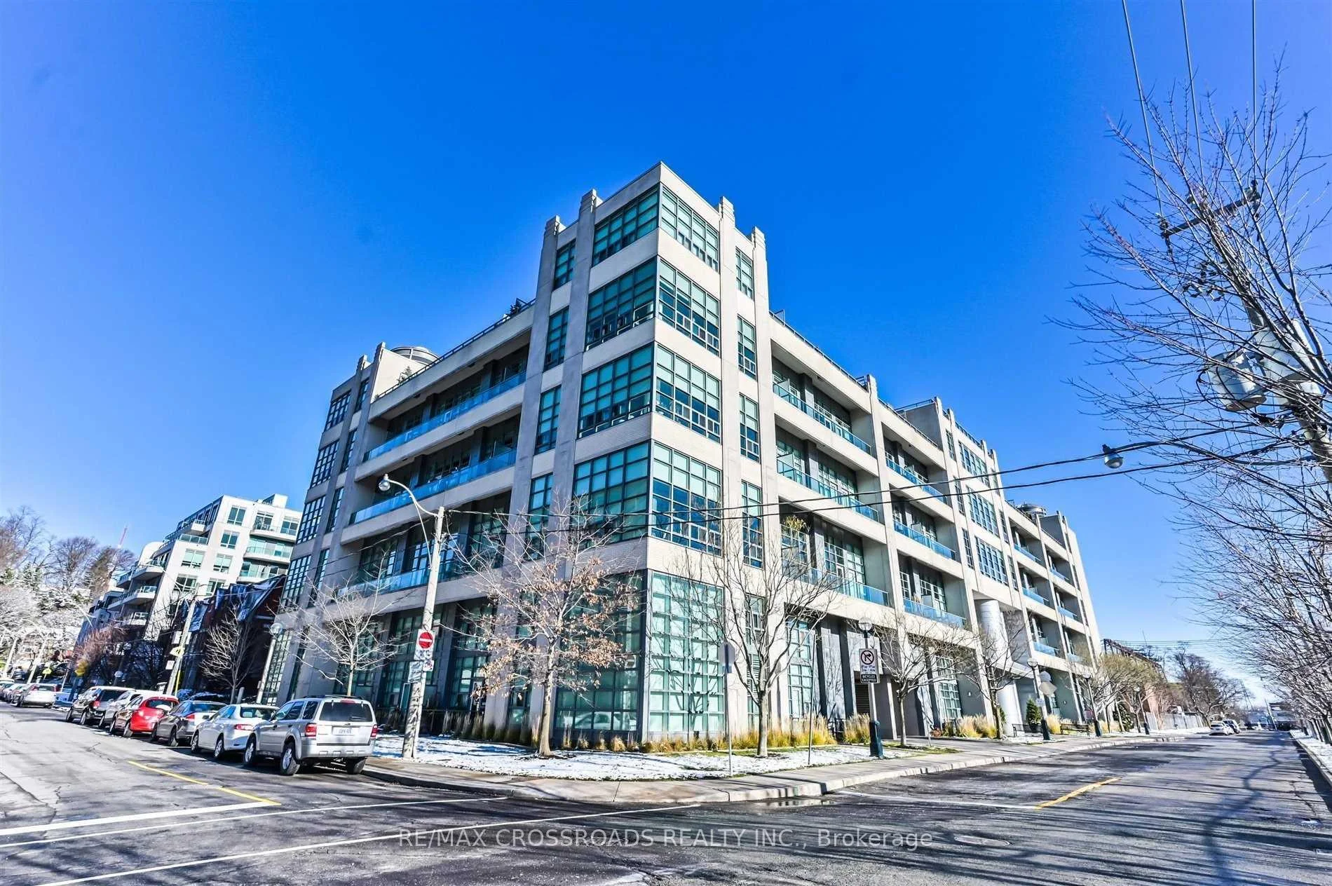Photo 2 of Unit 225, 380 Macpherson Avenue, Toronto, Casa Loma — HOMEH