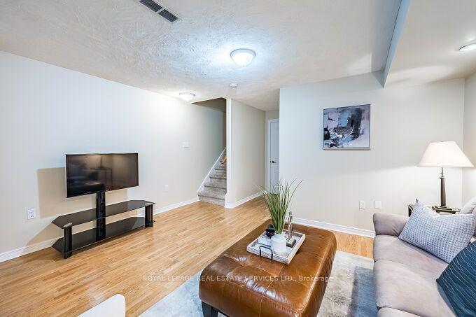 Photo 31 of 454 St Johns Road, Toronto, Runnymede-Bloor West Village — HOMEH