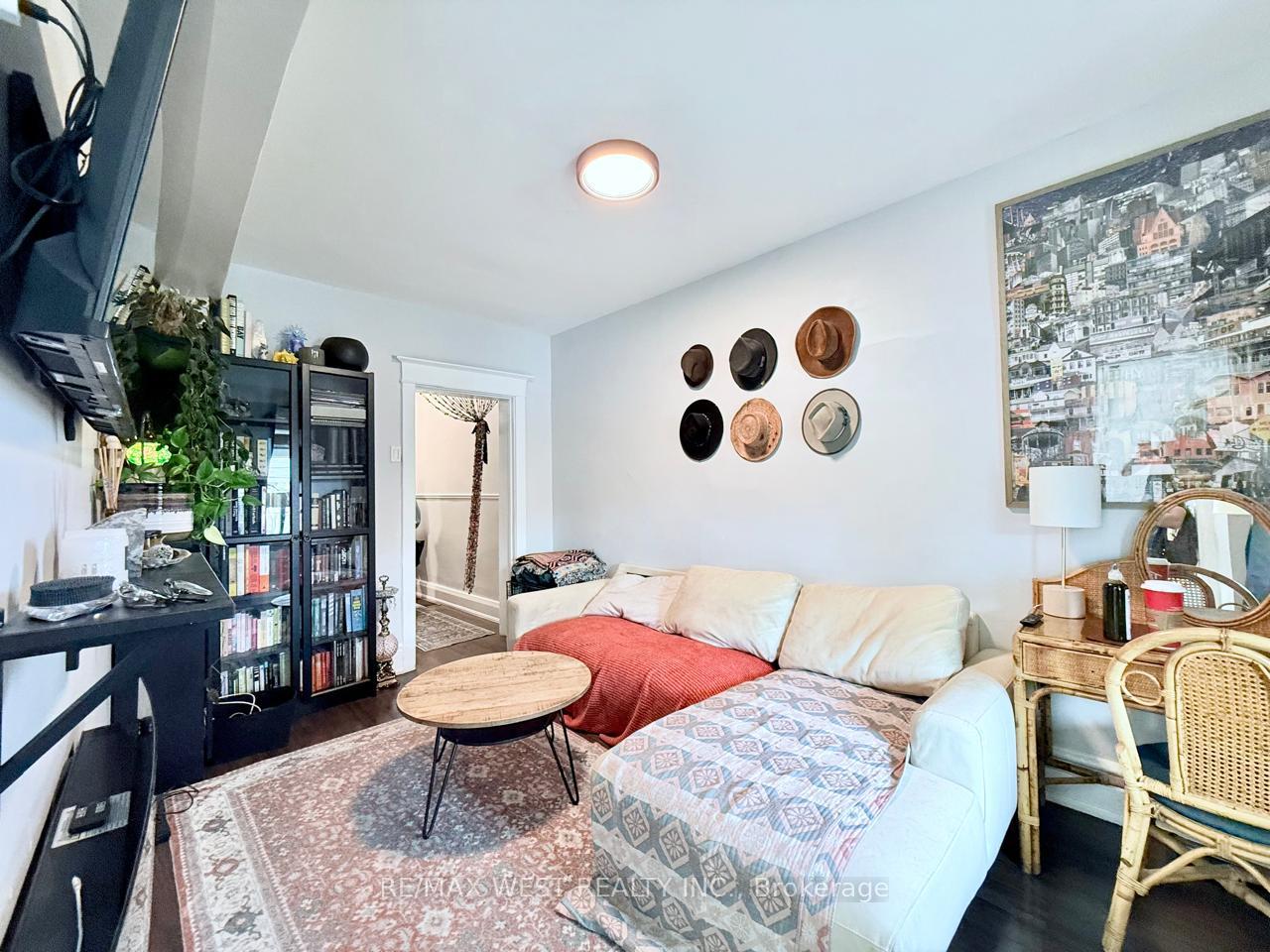 Photo 5 of 231 Rosemount Avenue, Toronto, Corso Italia-Davenport — HOMEH