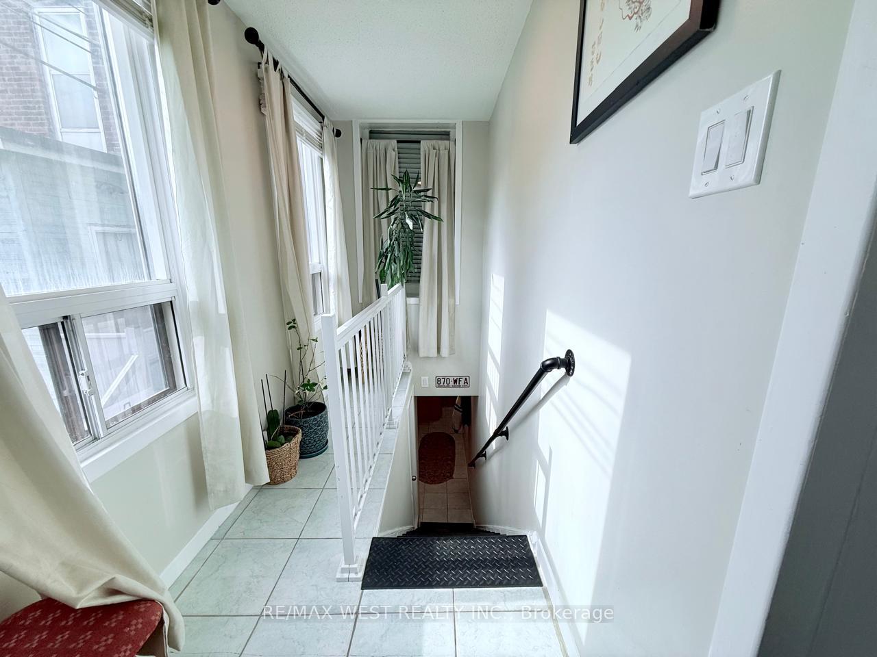 Photo 7 of 231 Rosemount Avenue, Toronto, Corso Italia-Davenport — HOMEH