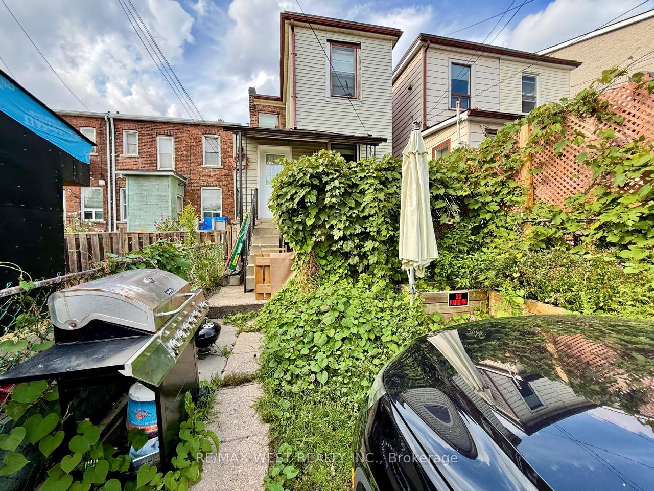 Photo 24 of 231 Rosemount Avenue, Toronto, Corso Italia-Davenport — HOMEH