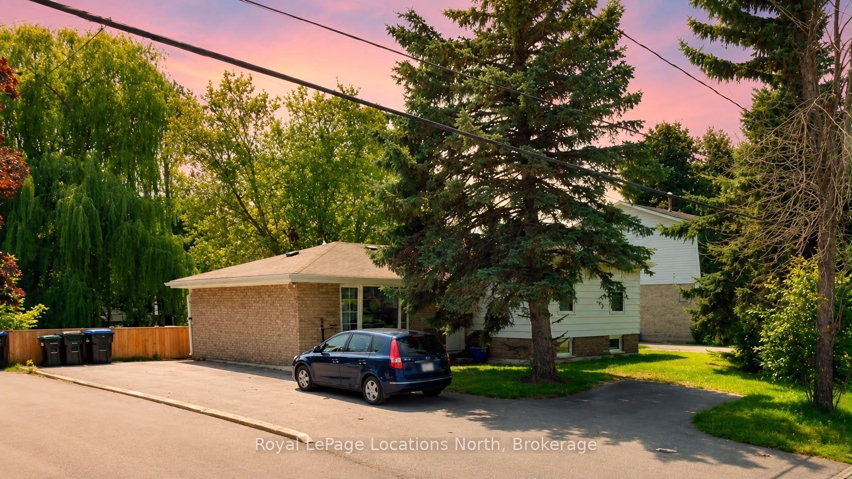 Photo 1 of Unit A (Upper), 504 Sixth Street, Collingwood — HOMEH