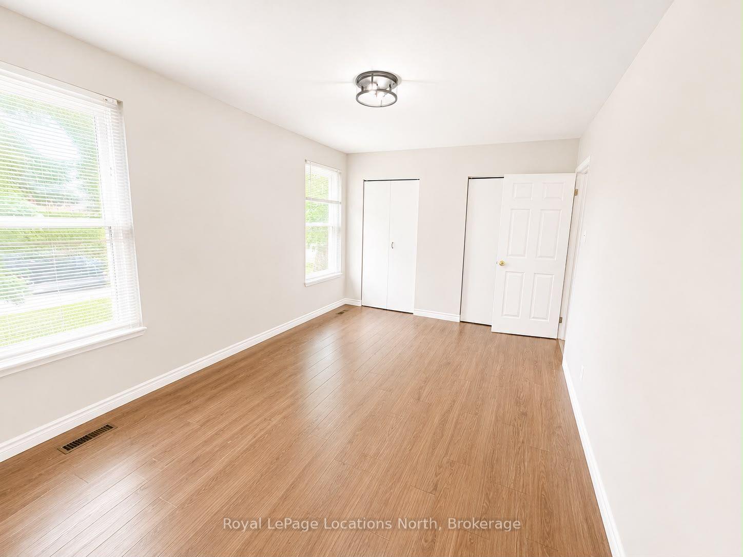 Photo 7 of Unit A (Upper), 504 Sixth Street, Collingwood — HOMEH