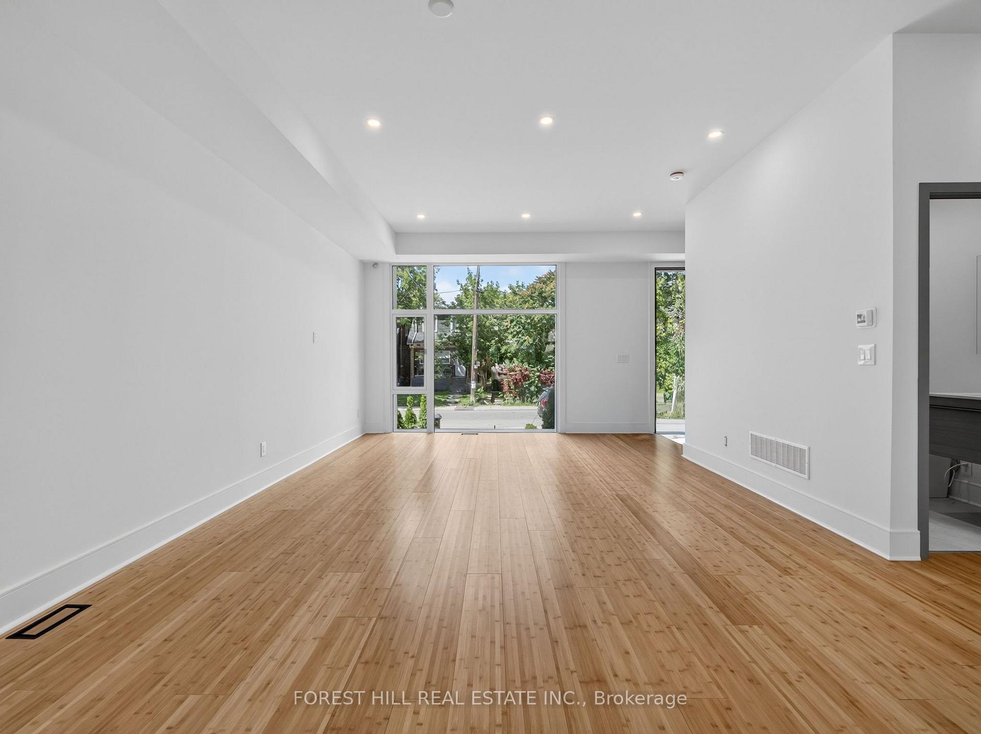 Photo 4 of 205 Robina Avenue, Toronto, Oakwood Village — HOMEH