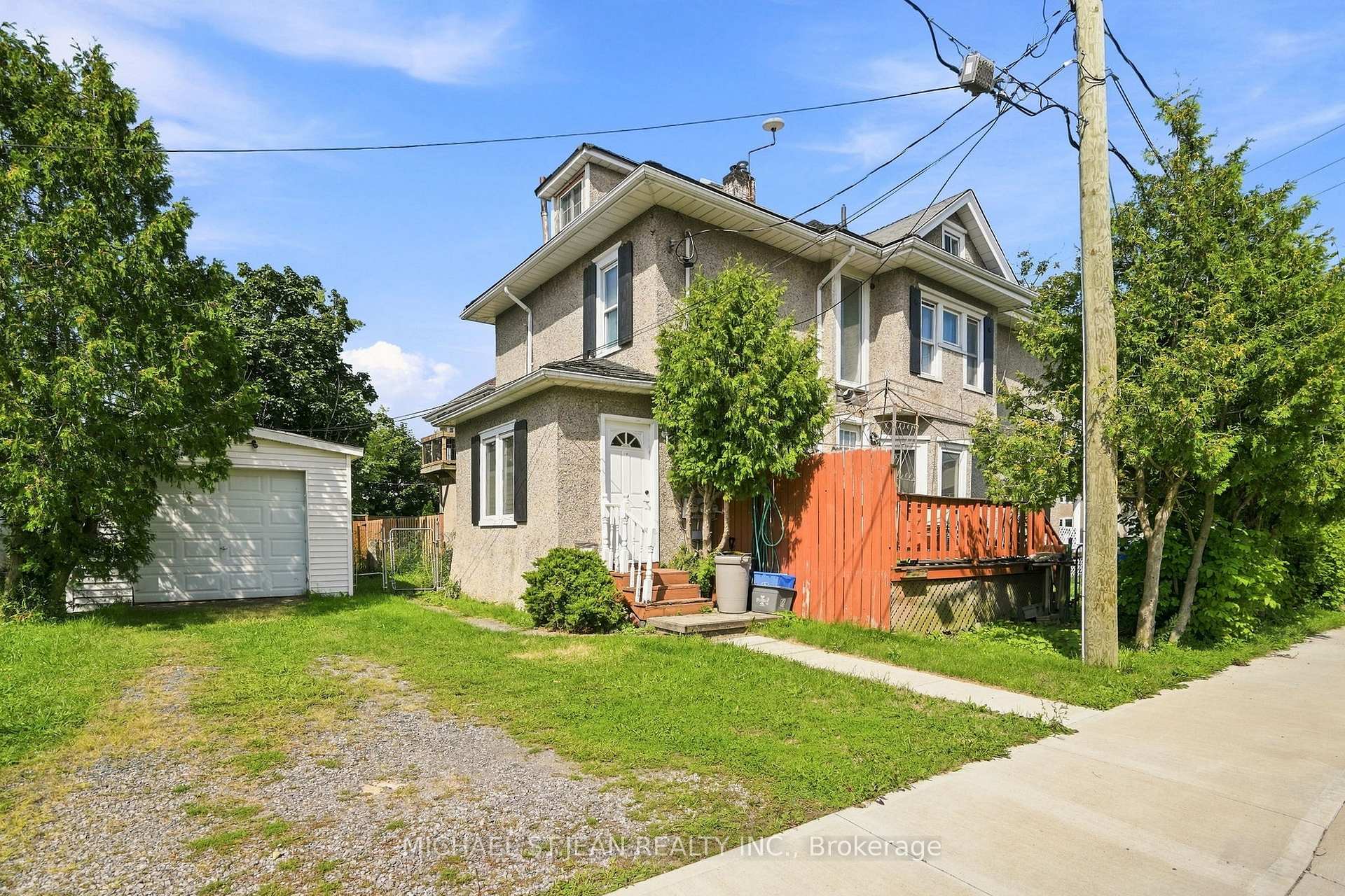 Photo 19 of 38 Bugar Street, Welland, Welland Downtown — HOMEH