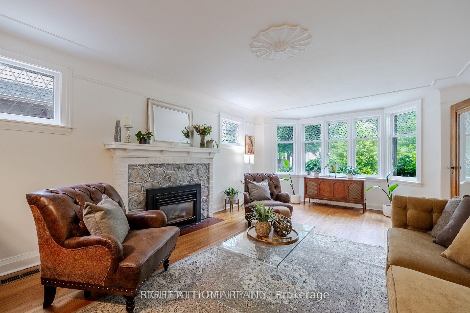 Photo 8 of 931 Waterloo Street, London, East B — HOMEH