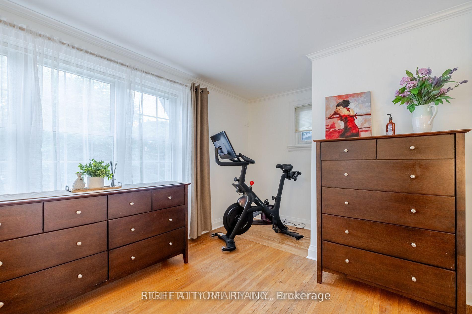 Photo 22 of 931 Waterloo Street, London, East B — HOMEH