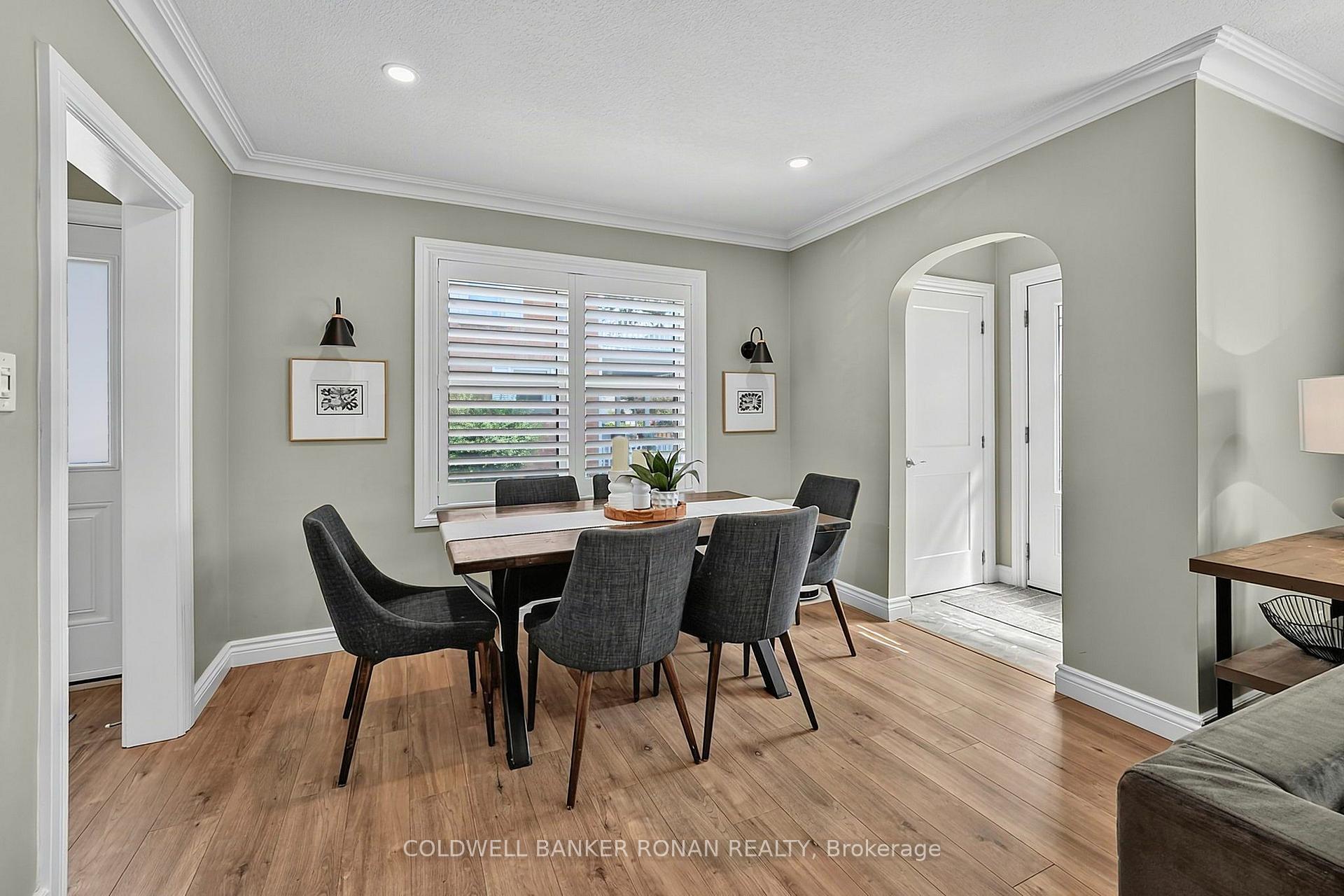 Photo 8 of 22 Nelson Street, New Tecumseth, Alliston — HOMEH