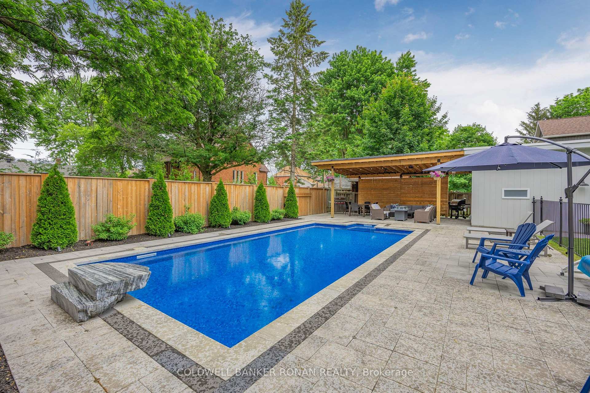 Photo 41 of 22 Nelson Street, New Tecumseth, Alliston — HOMEH