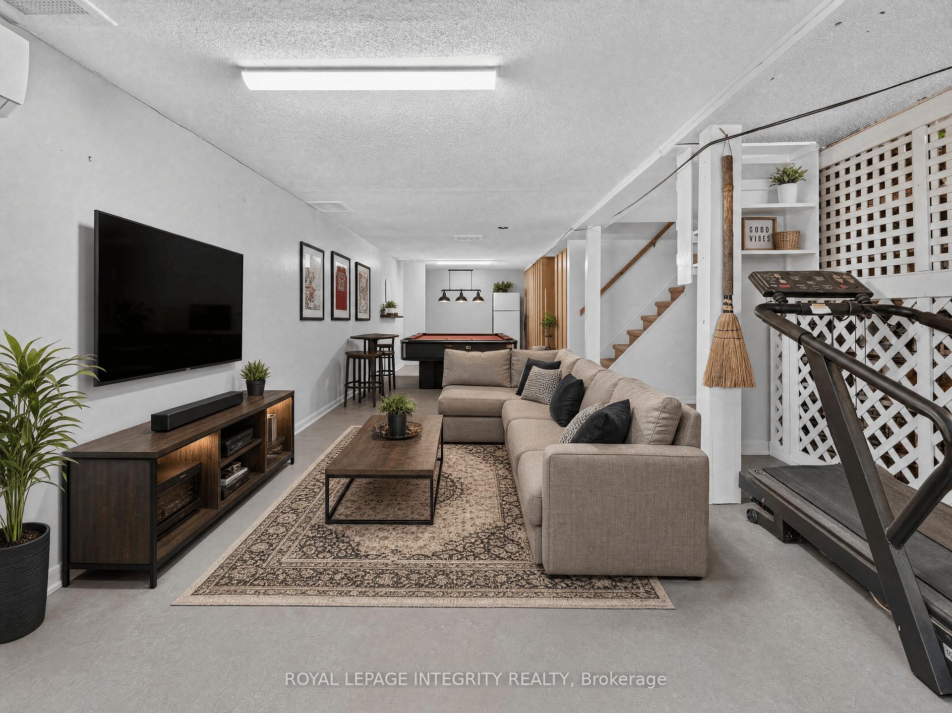 Photo 18 of 2063 Dwyer Hill Road, Ottawa, Remainder of Stittsville & Area — HOMEH