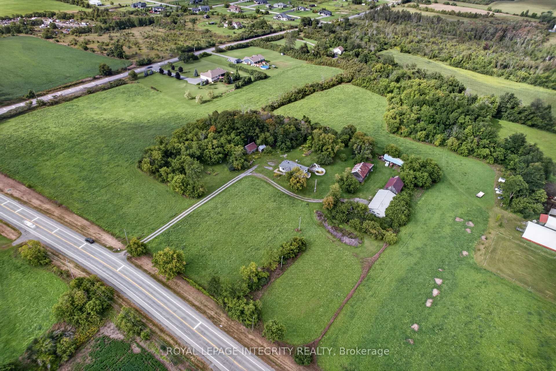 Photo 33 of 2063 Dwyer Hill Road, Ottawa, Remainder of Stittsville & Area — HOMEH