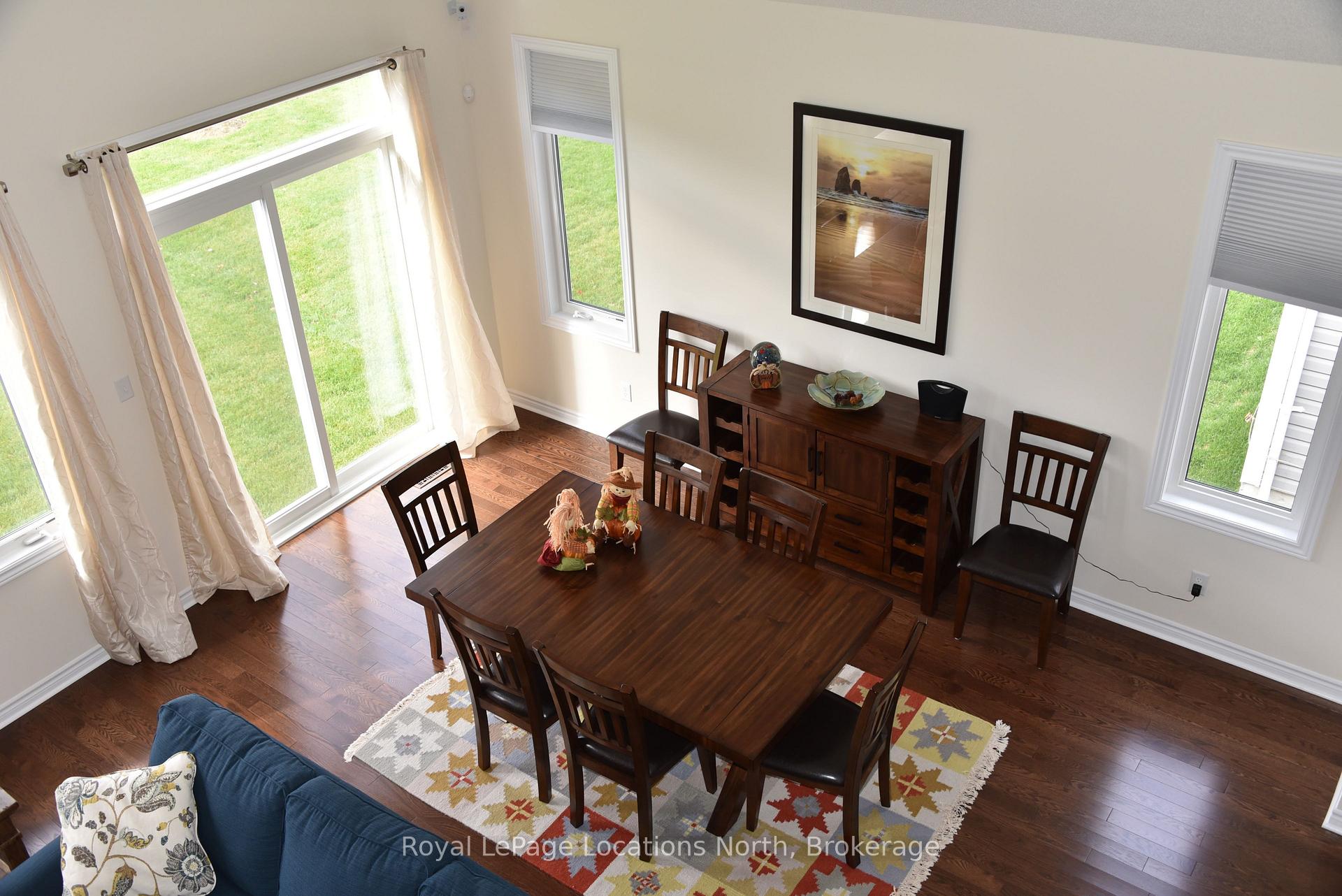 Photo 4 of 28 Waterview Road, Wasaga Beach — HOMEH