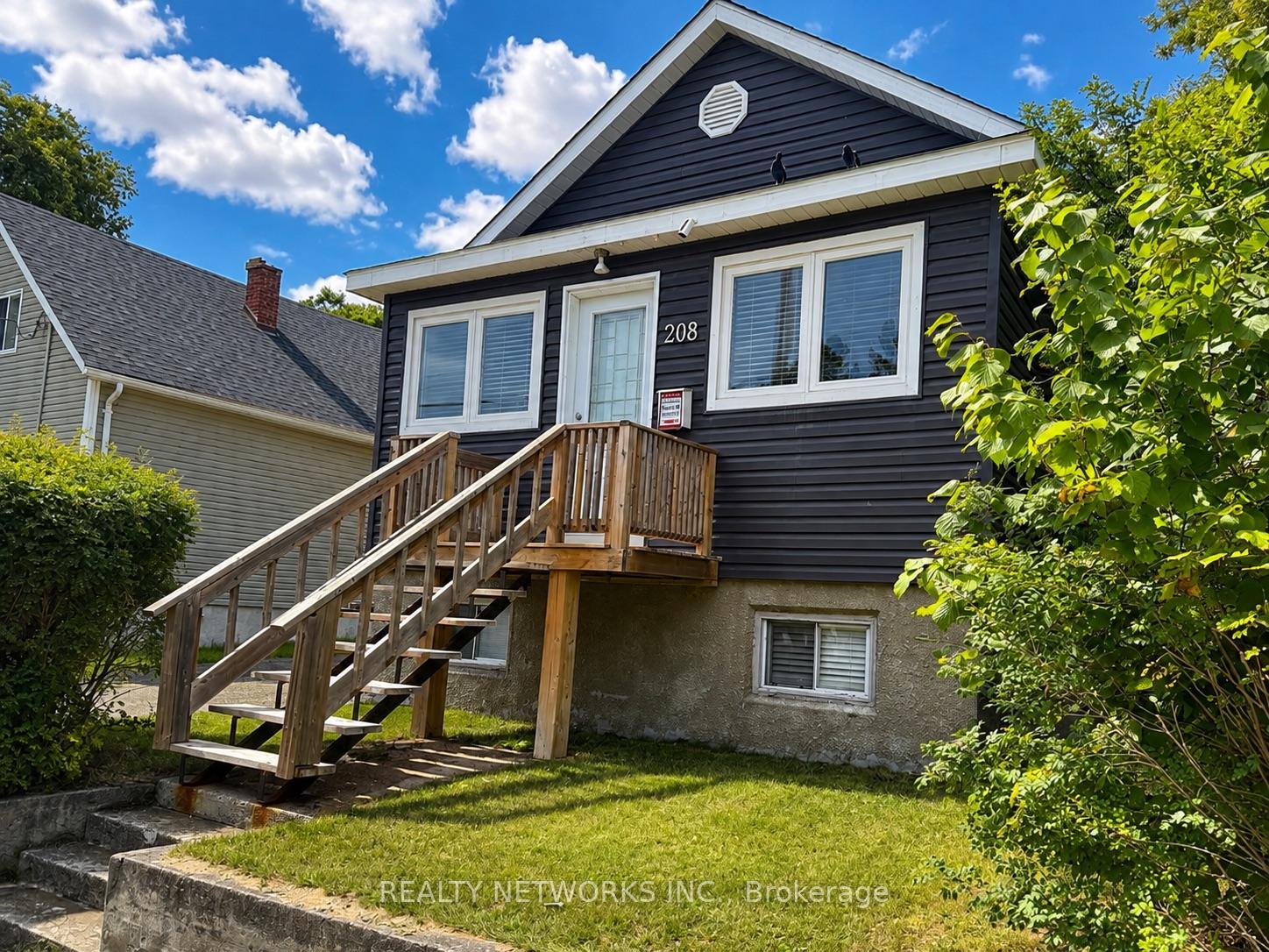 Front of 208 Toke Street