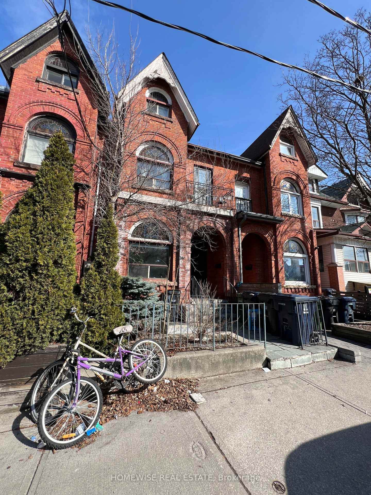 Photo 2 of Unit Lower, 261 Ossington Avenue, Toronto, Trinity-Bellwoods — HOMEH