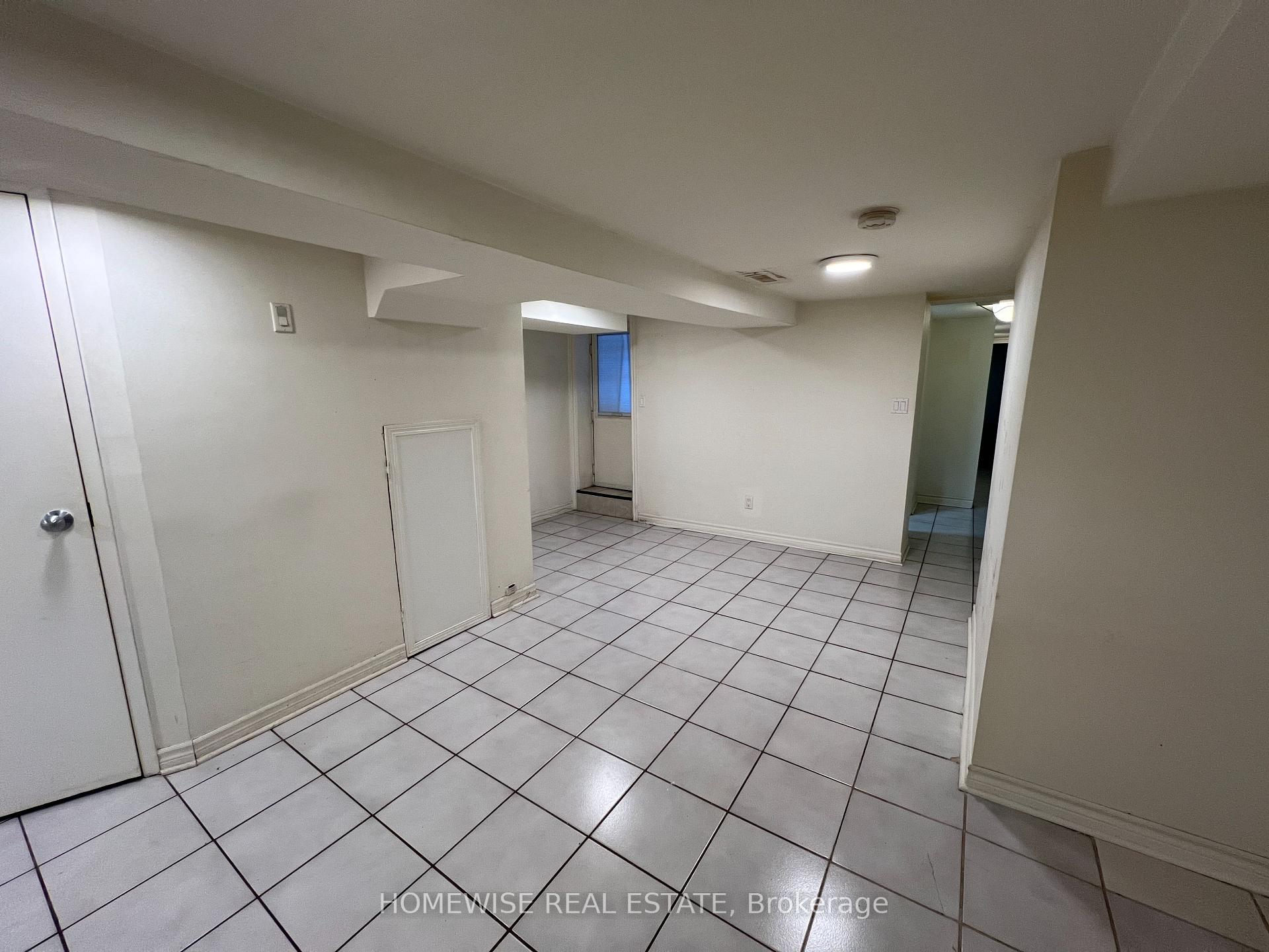Photo 7 of Unit Lower, 261 Ossington Avenue, Toronto, Trinity-Bellwoods — HOMEH