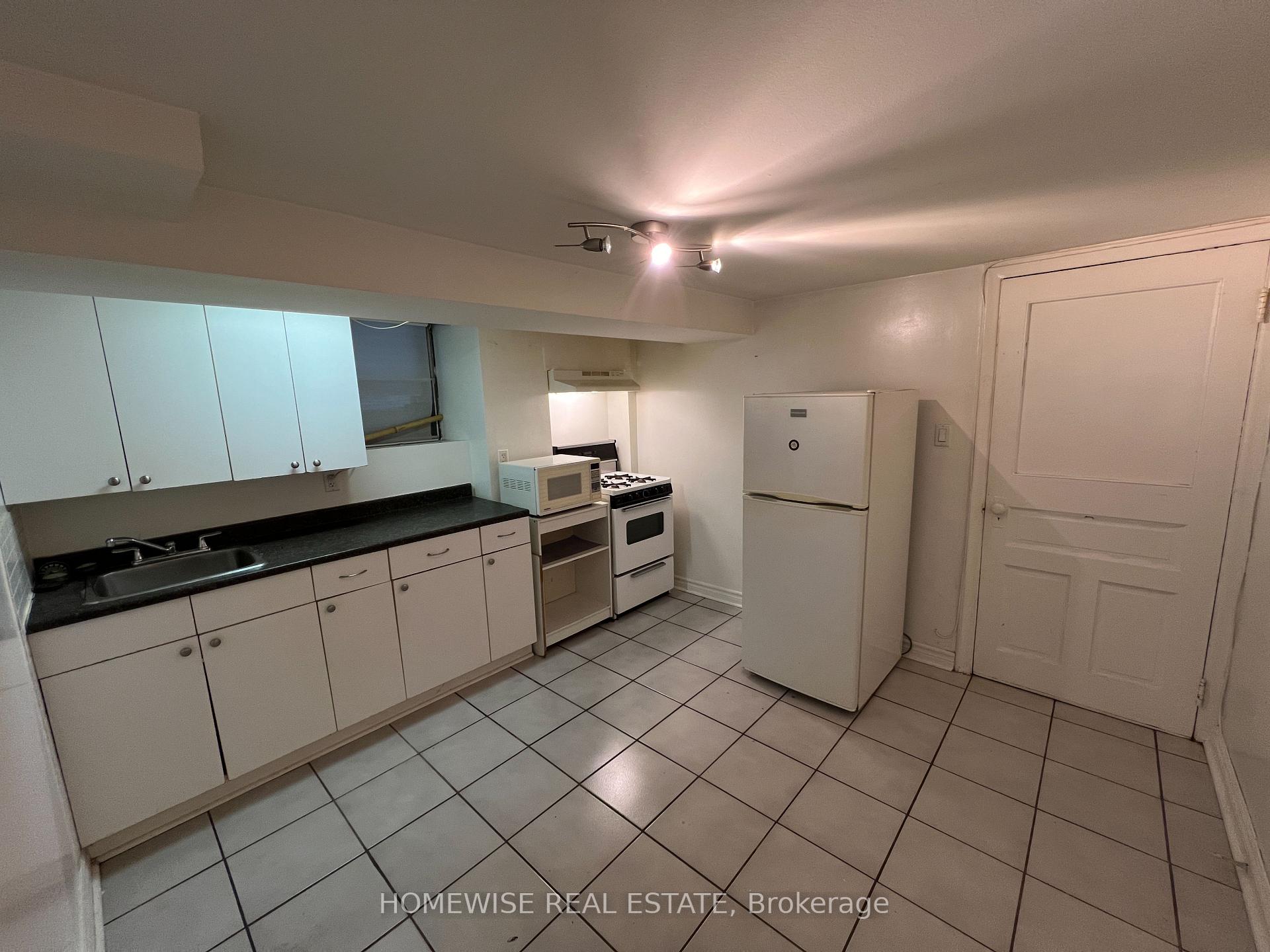 Photo 9 of Unit Lower, 261 Ossington Avenue, Toronto, Trinity-Bellwoods — HOMEH
