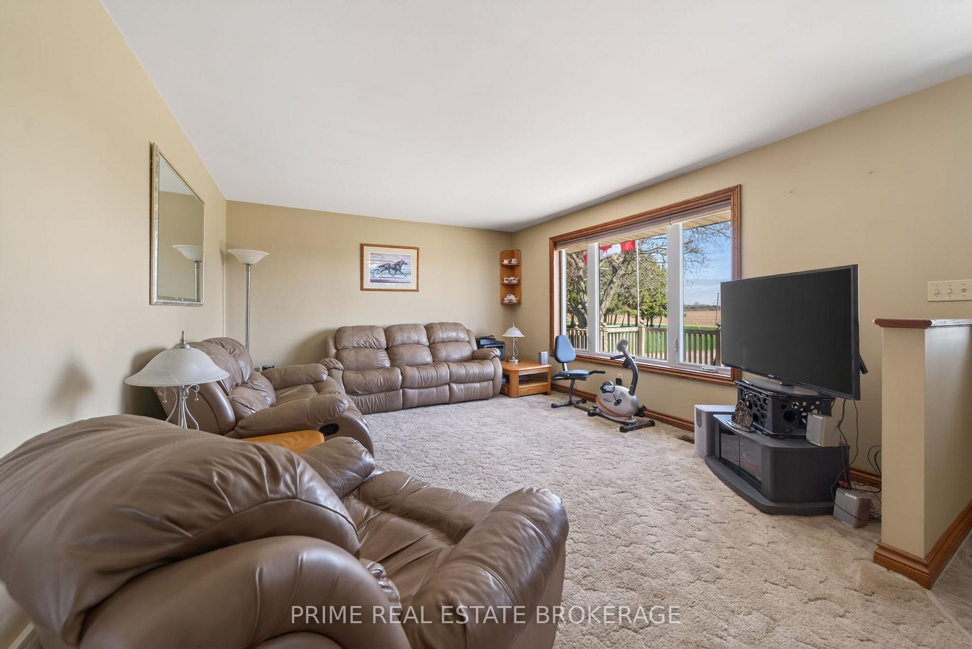 Photo 17 of 22403 Springfield Road, Southwest Middlesex, Rural Southwest Middlesex — HOMEH