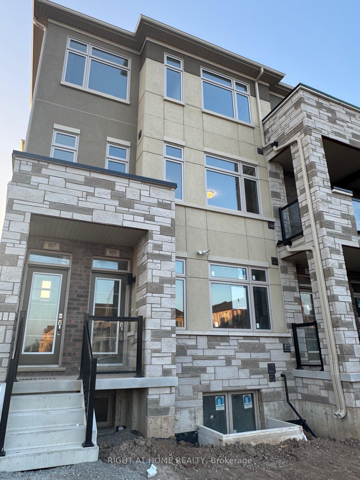 Photo 1 of Unit 44, 869 North Waterdown Drive, Hamilton, Waterdown — HOMEH