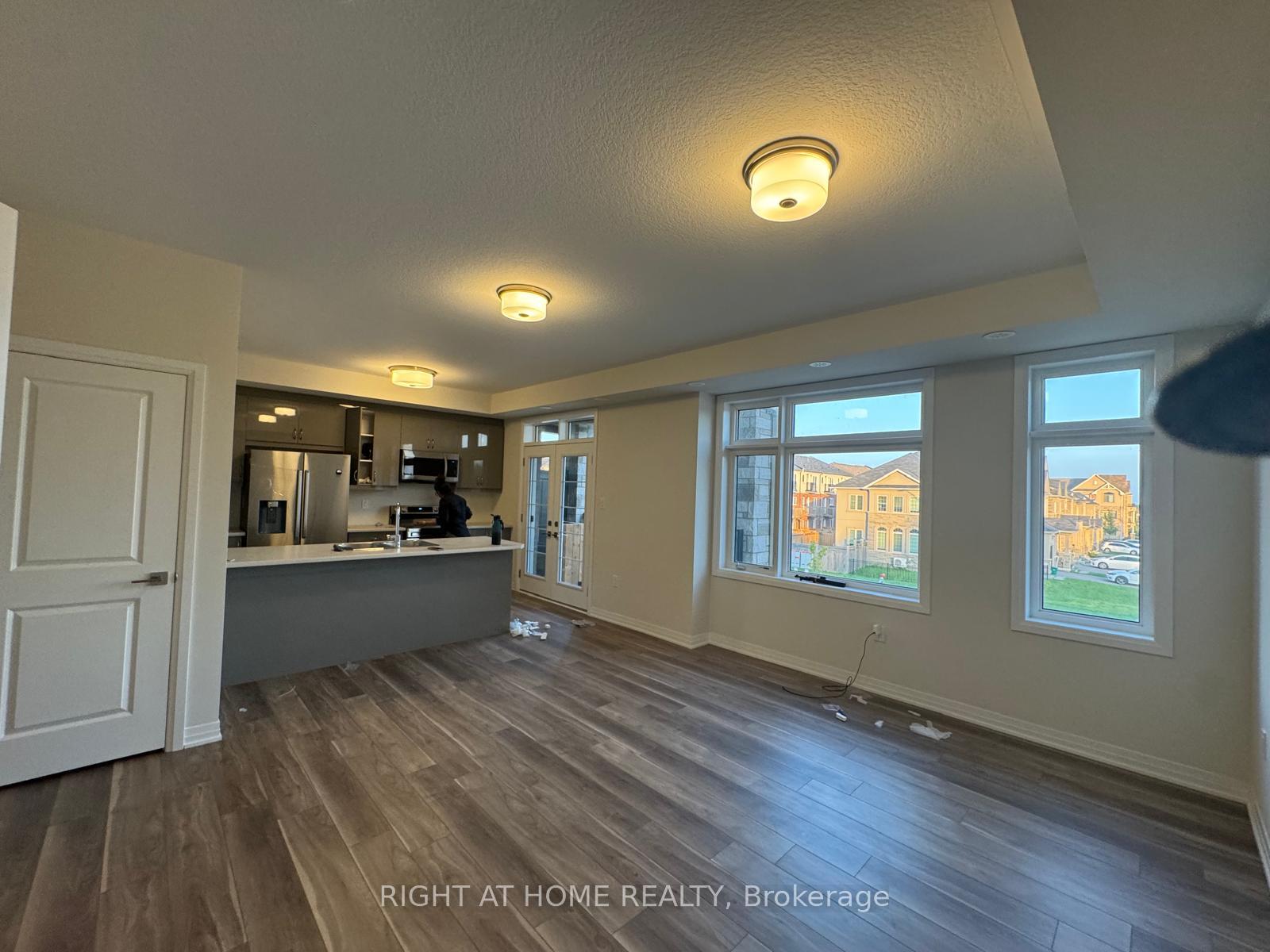 Photo 3 of Unit 44, 869 North Waterdown Drive, Hamilton, Waterdown — HOMEH