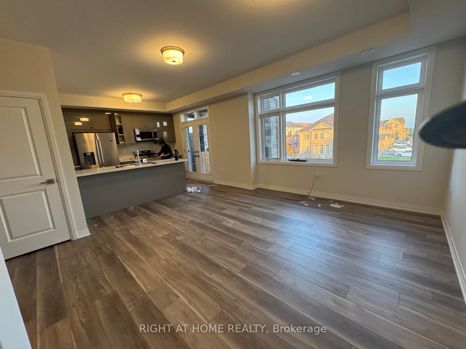 Photo 5 of Unit 44, 869 North Waterdown Drive, Hamilton, Waterdown — HOMEH