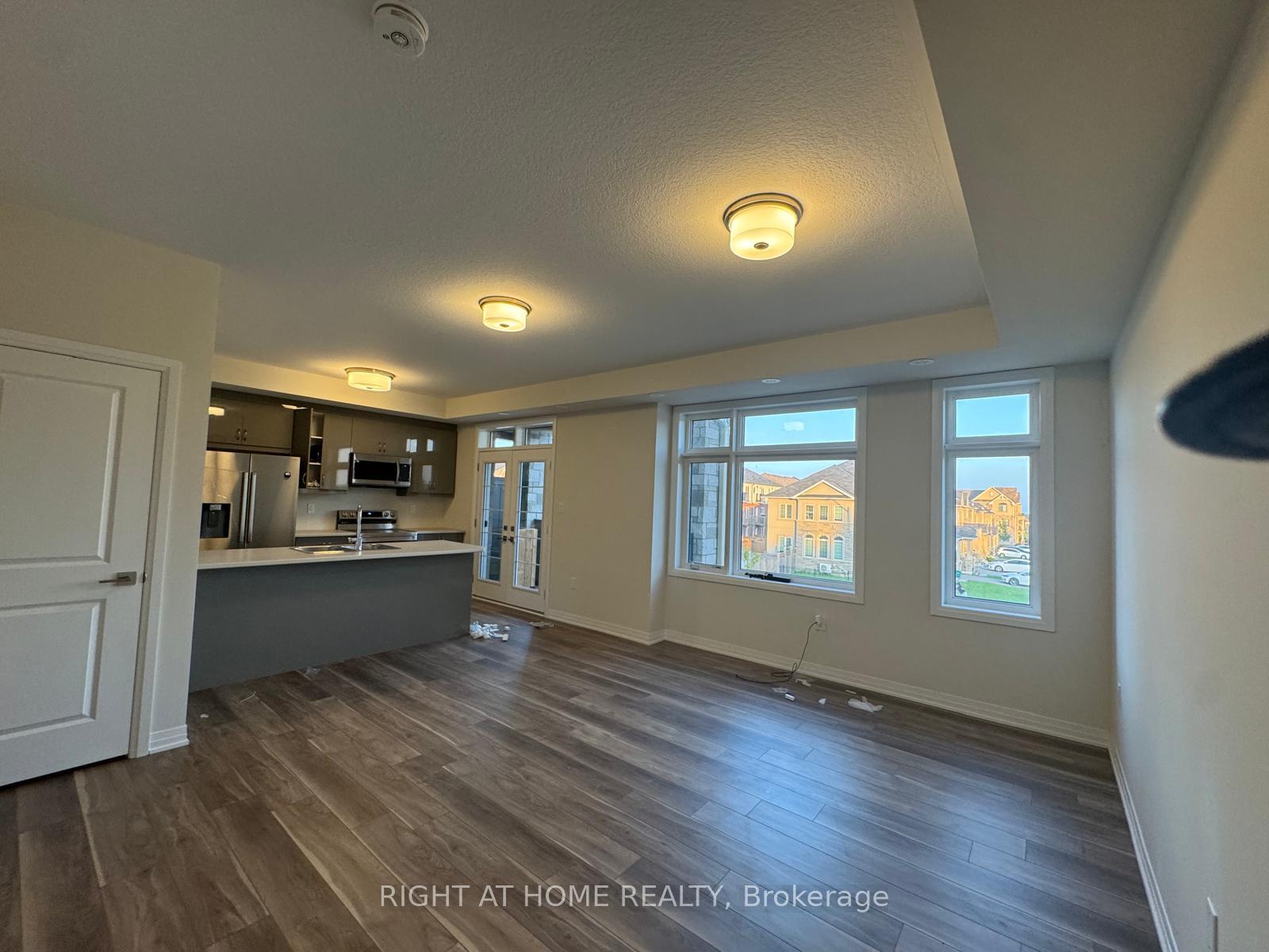 Photo 10 of Unit 44, 869 North Waterdown Drive, Hamilton, Waterdown — HOMEH