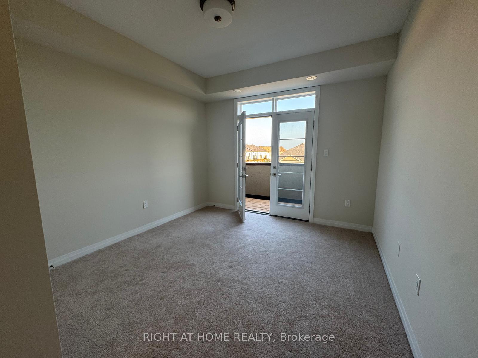 Photo 16 of Unit 44, 869 North Waterdown Drive, Hamilton, Waterdown — HOMEH