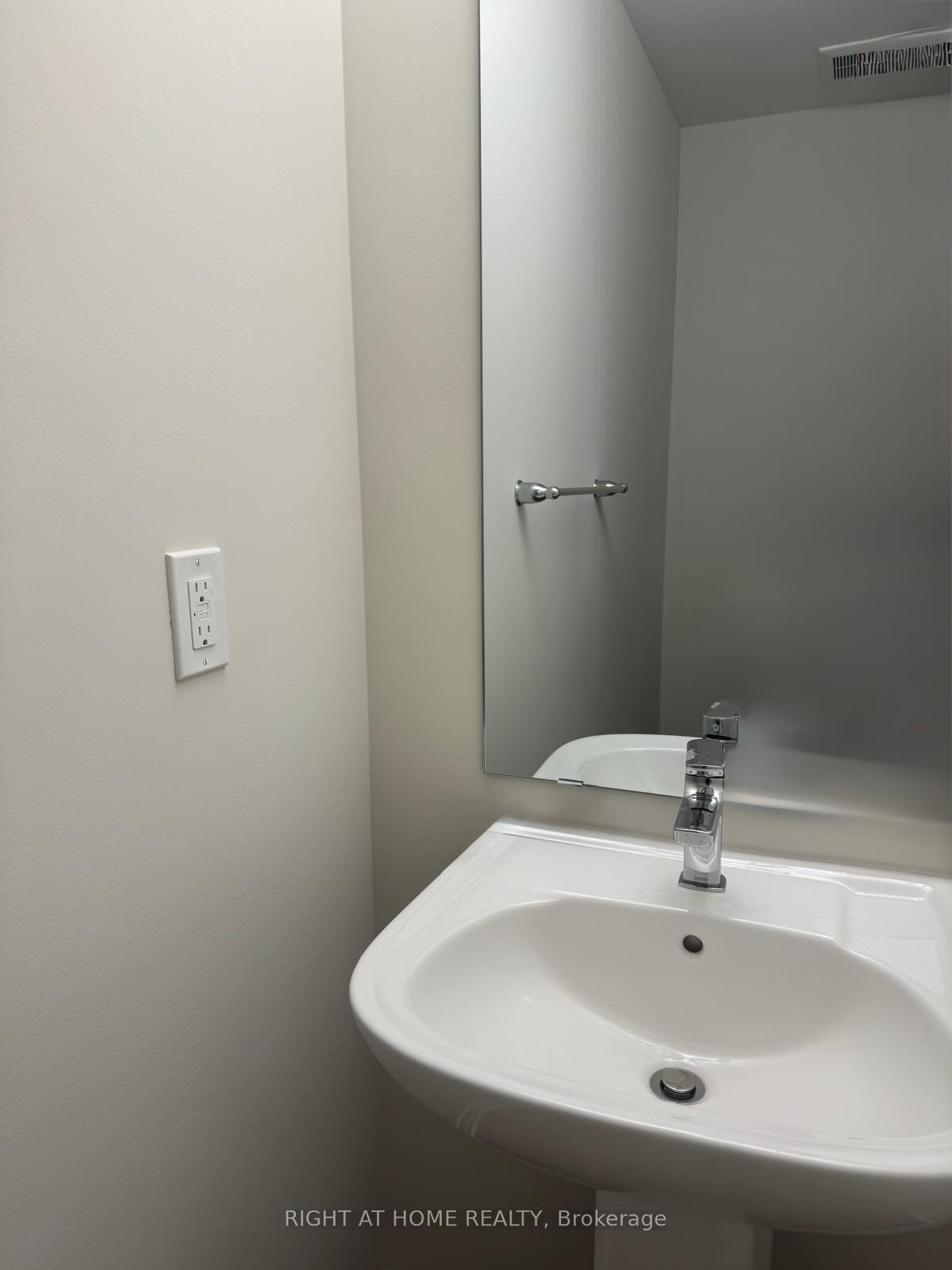 Photo 27 of Unit 44, 869 North Waterdown Drive, Hamilton, Waterdown — HOMEH