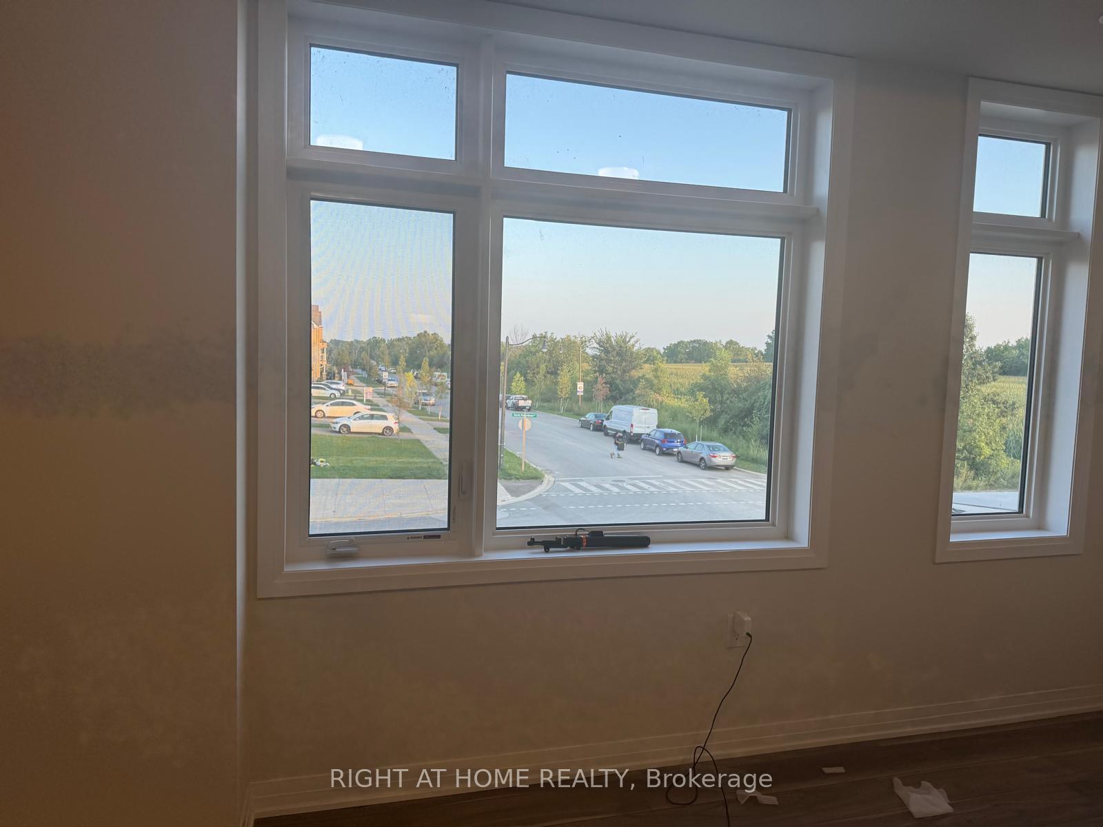 Photo 31 of Unit 44, 869 North Waterdown Drive, Hamilton, Waterdown — HOMEH