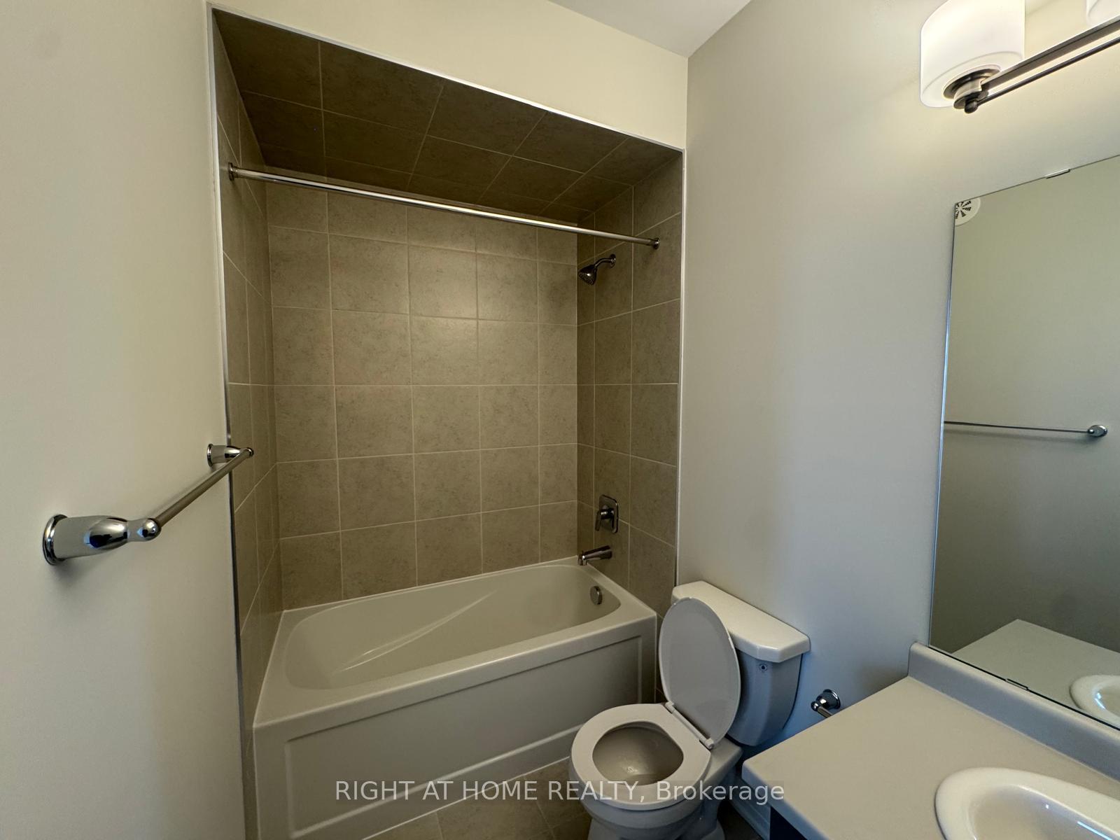 Photo 36 of Unit 44, 869 North Waterdown Drive, Hamilton, Waterdown — HOMEH