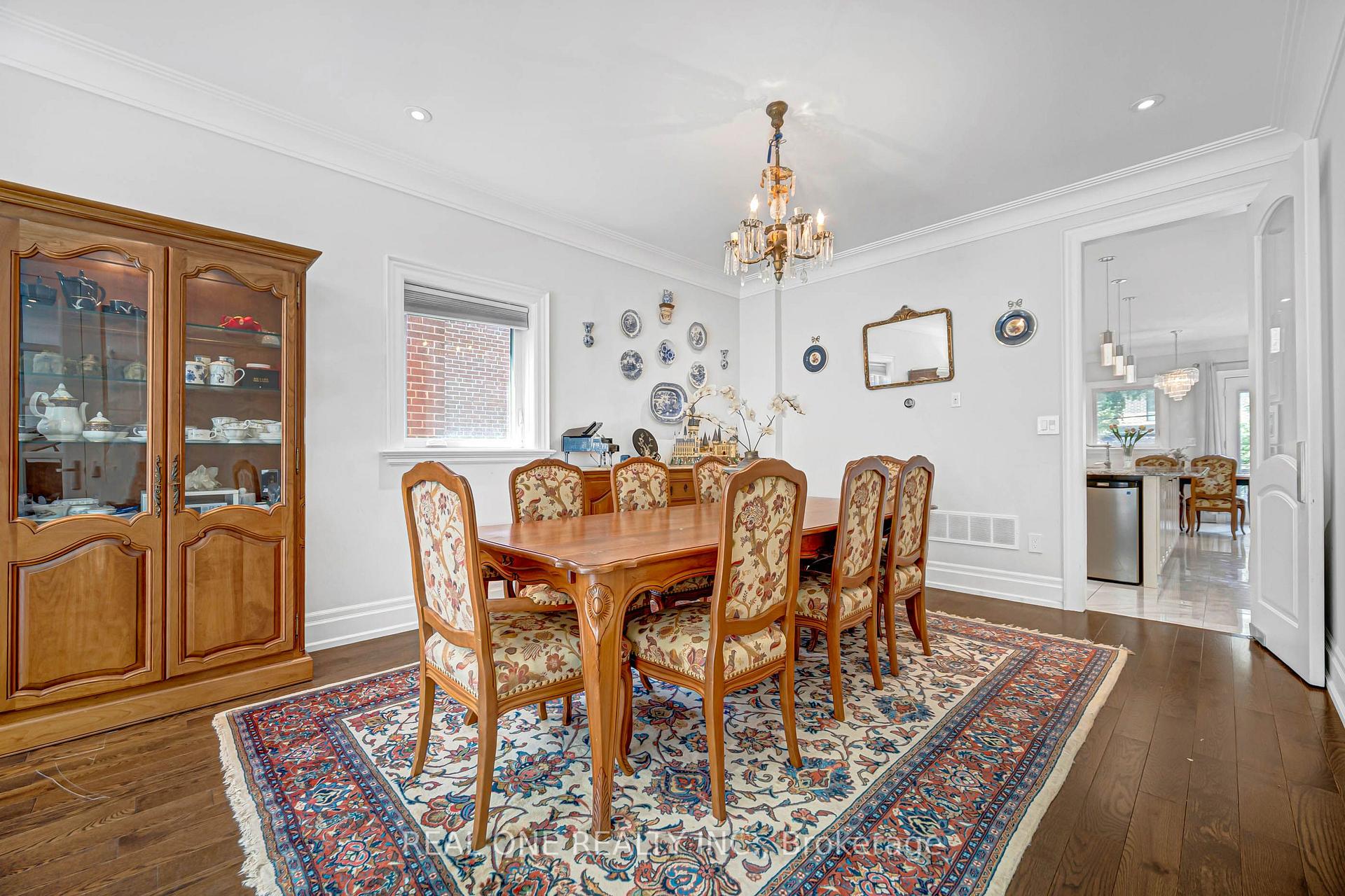 Photo 14 of 100 Ridelle Avenue, Toronto, Forest Hill North — HOMEH