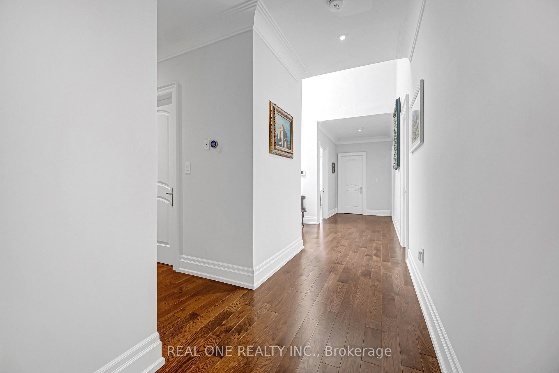Photo 24 of 100 Ridelle Avenue, Toronto, Forest Hill North — HOMEH
