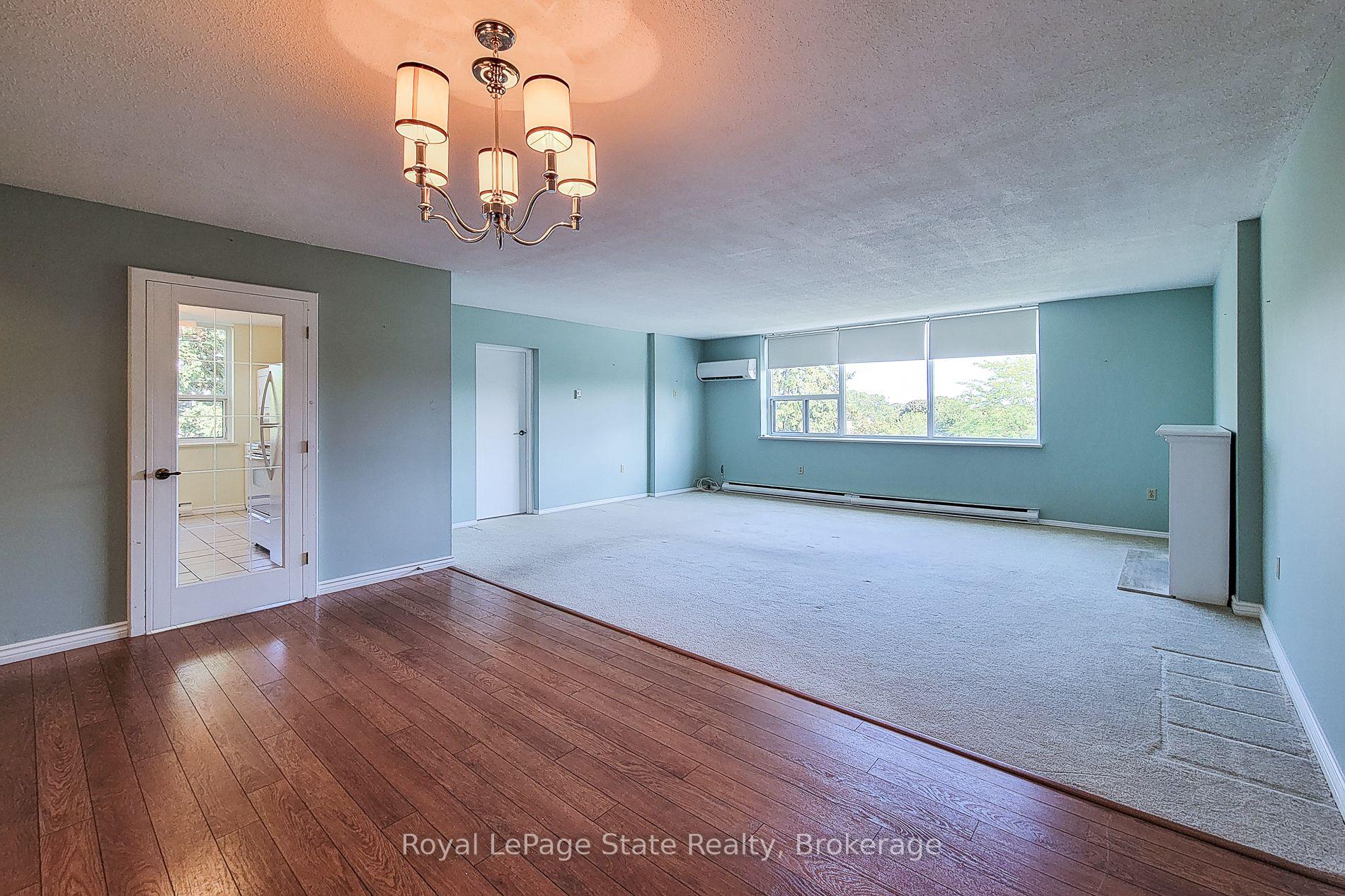 Photo 10 of Unit 405, 28 Robinson Street N, Grimsby, Grimsby East — HOMEH