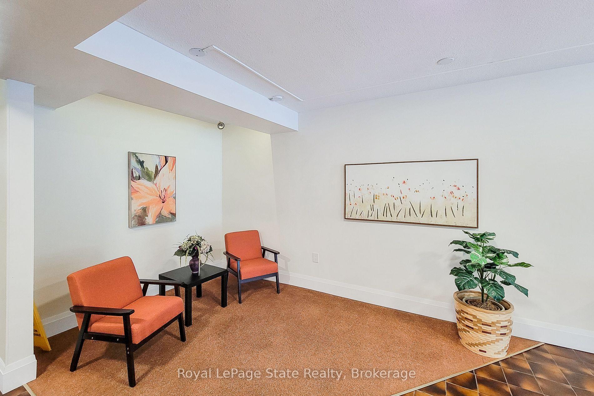 Photo 25 of Unit 405, 28 Robinson Street N, Grimsby, Grimsby East — HOMEH