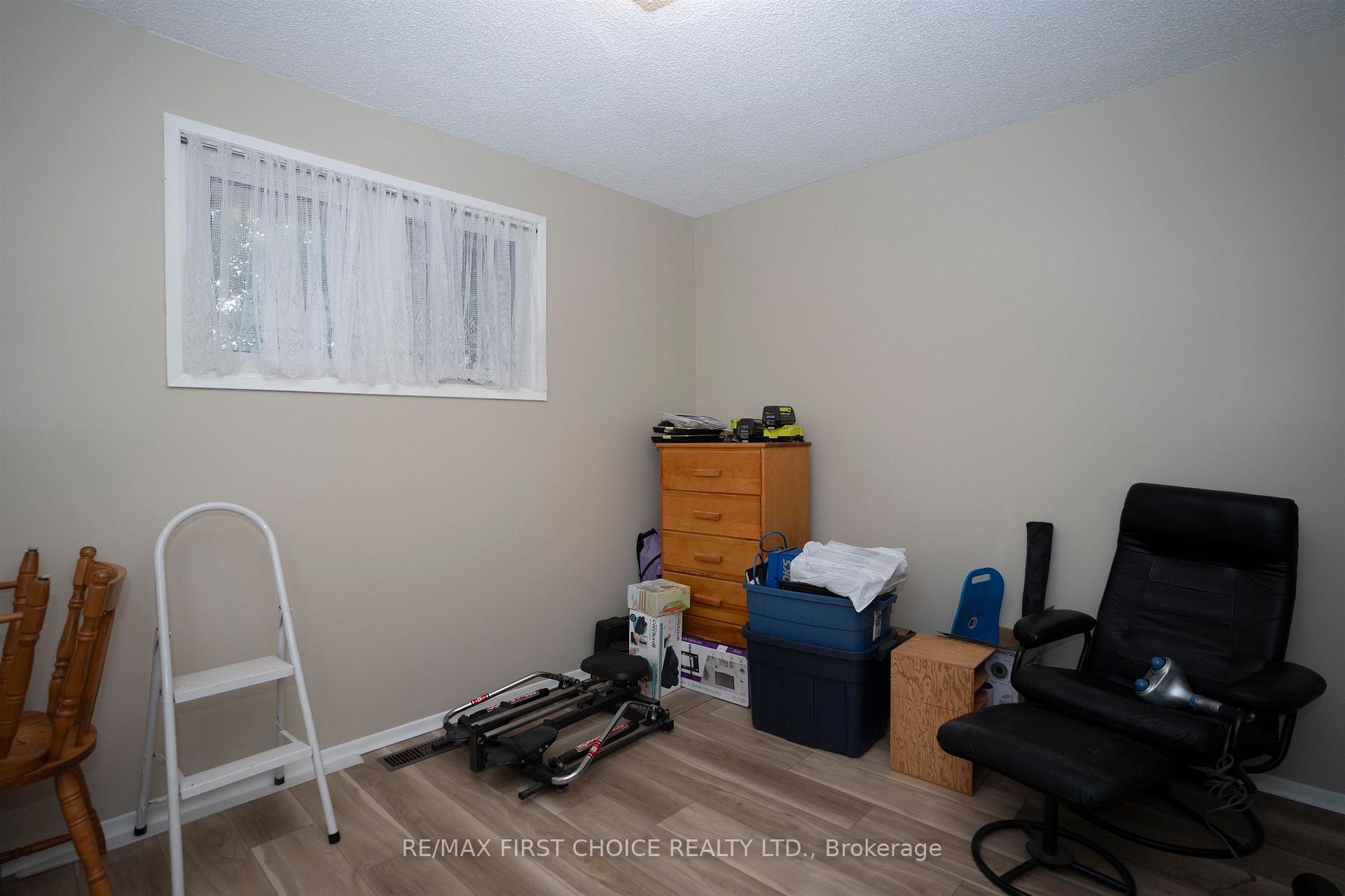 Photo 20 of 422 Simon Fraser Drive, Thunder Bay, Northwood Park — HOMEH