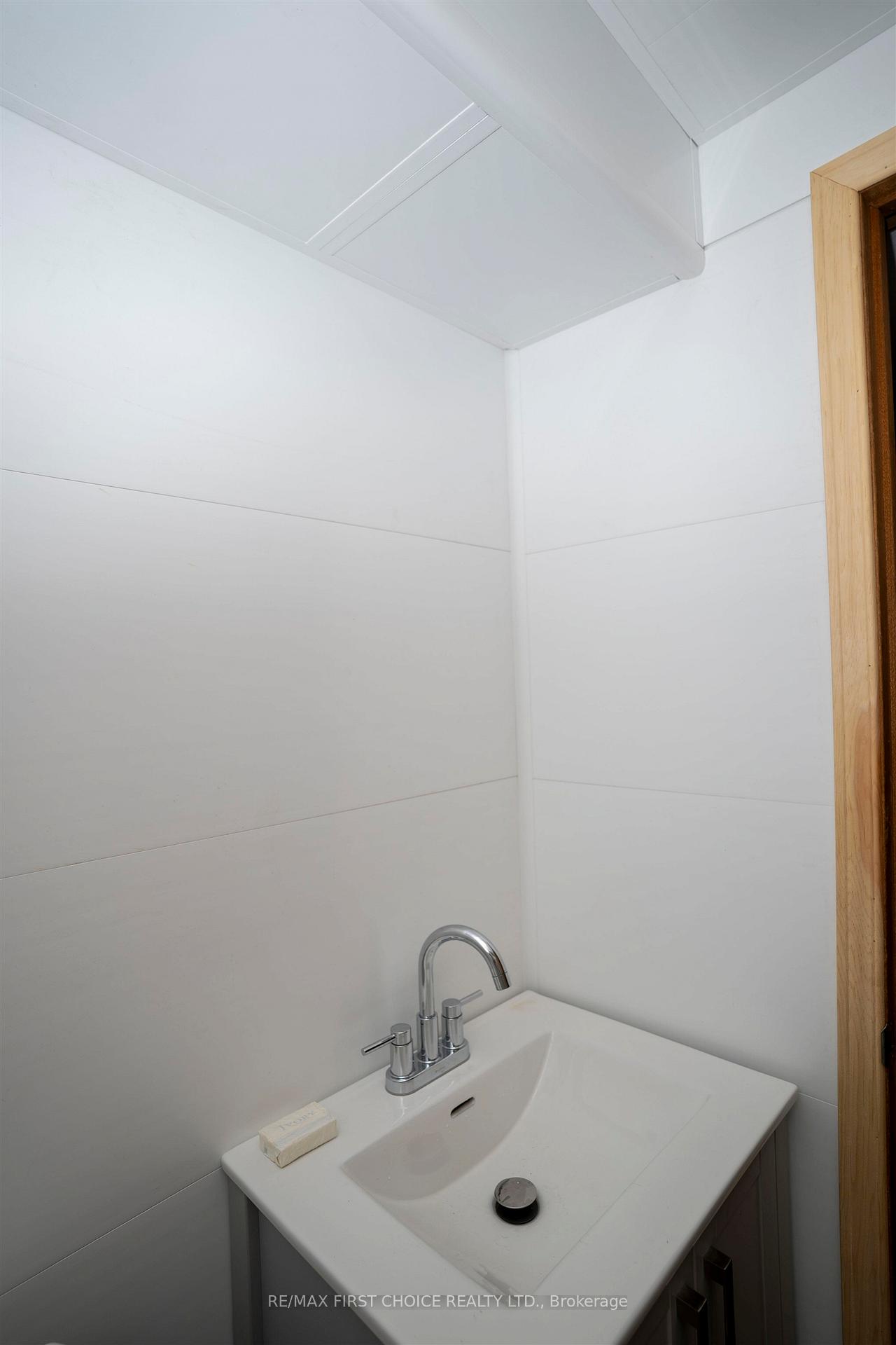 Photo 30 of 422 Simon Fraser Drive, Thunder Bay, Northwood Park — HOMEH