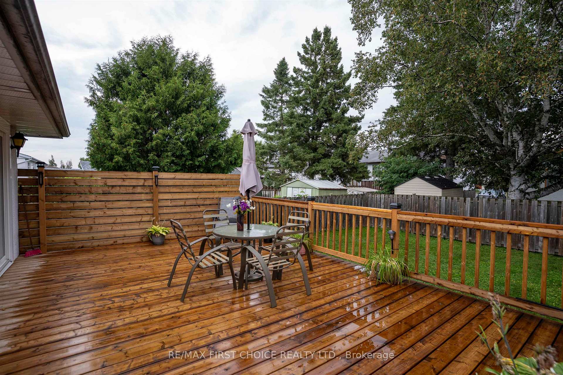 Photo 37 of 422 Simon Fraser Drive, Thunder Bay, Northwood Park — HOMEH
