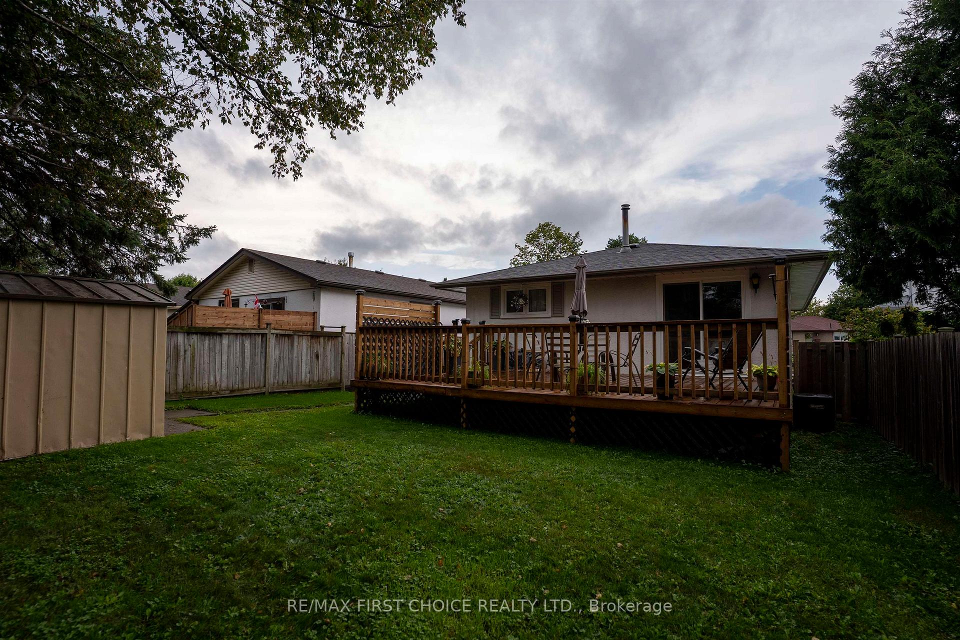 Photo 39 of 422 Simon Fraser Drive, Thunder Bay, Northwood Park — HOMEH