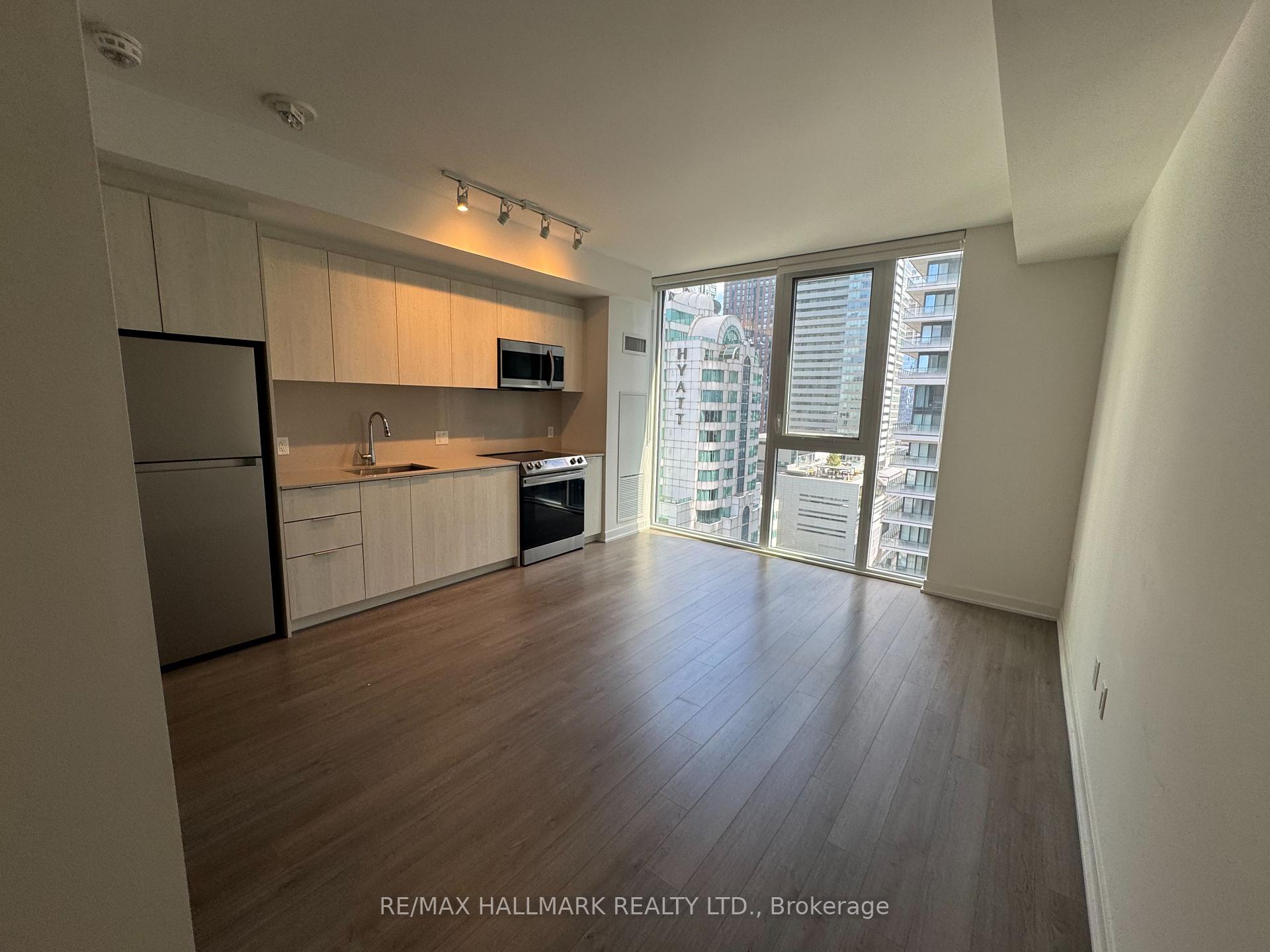 Photo 9 of Unit 1504, 357 King Street W, Toronto, Waterfront Communities — HOMEH