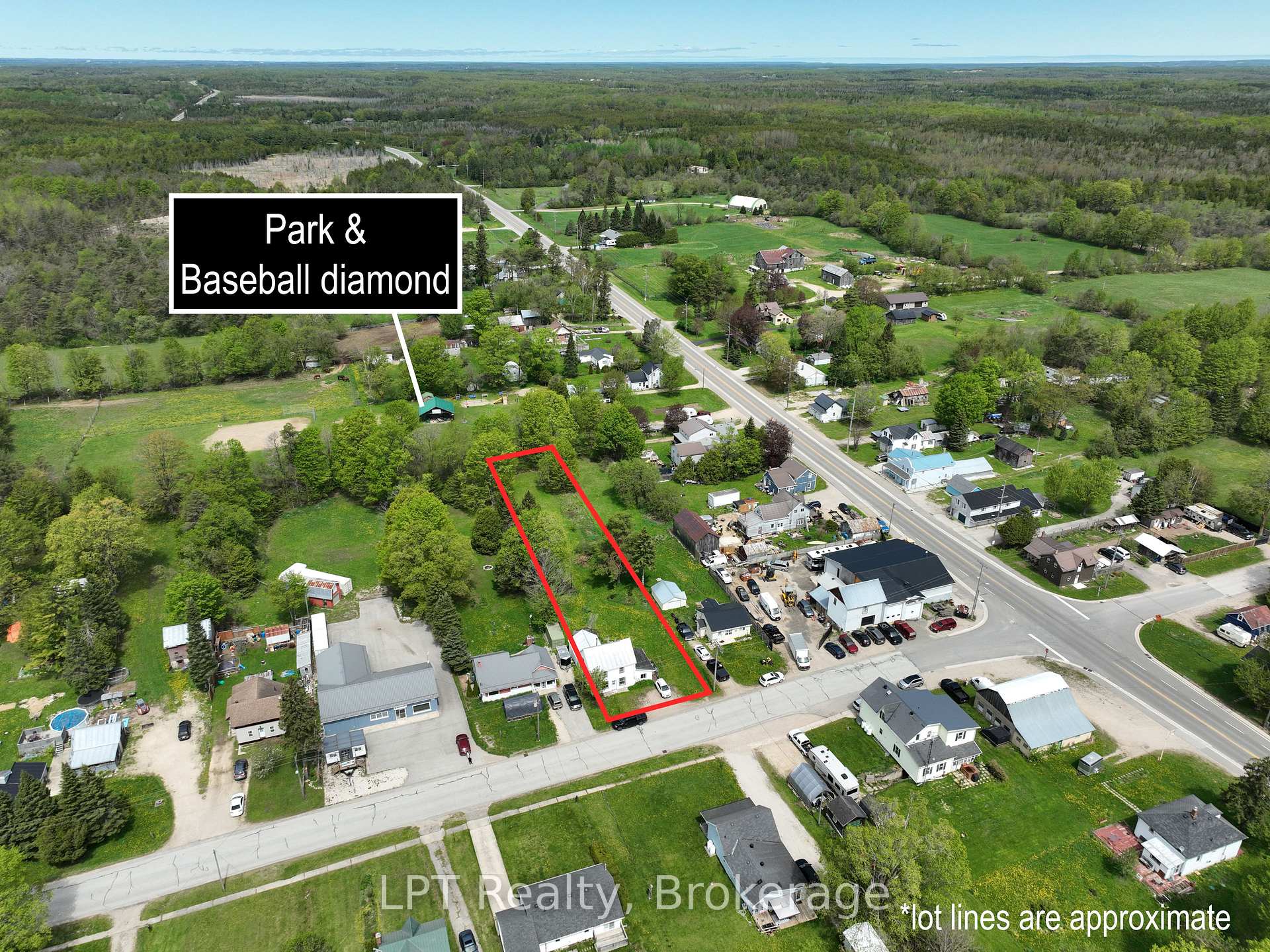 Photo 4 of 580307 Sideroad 60, Chatsworth — HOMEH
